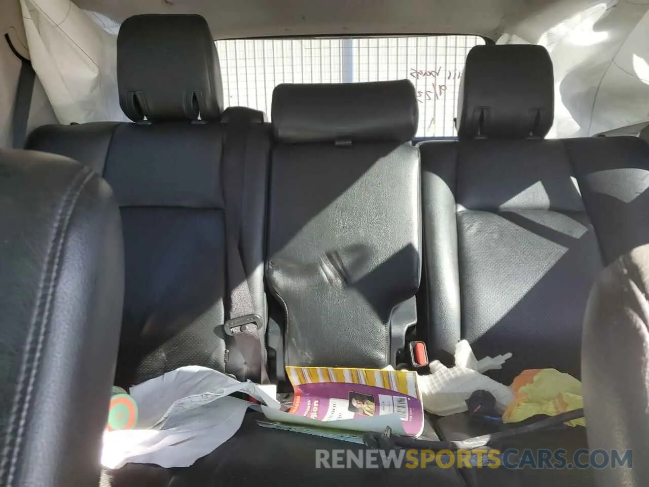 10 fotografías del automóvil dañado JTEZU5JR0K5196612 TOYOTA 4RUNNER 2019