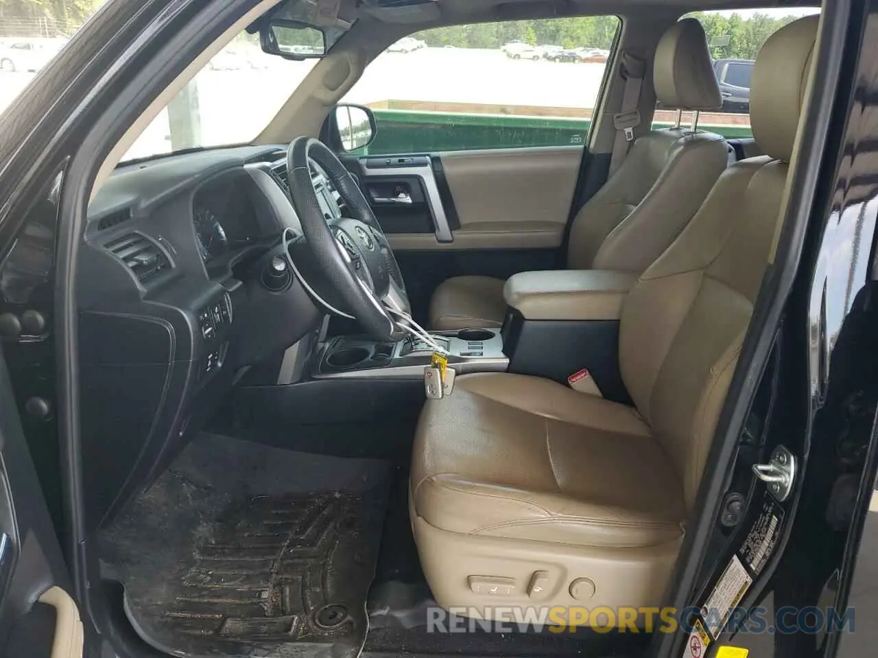 7 fotografías del automóvil dañado JTEZU5JR0K5200531 TOYOTA 4RUNNER 2019