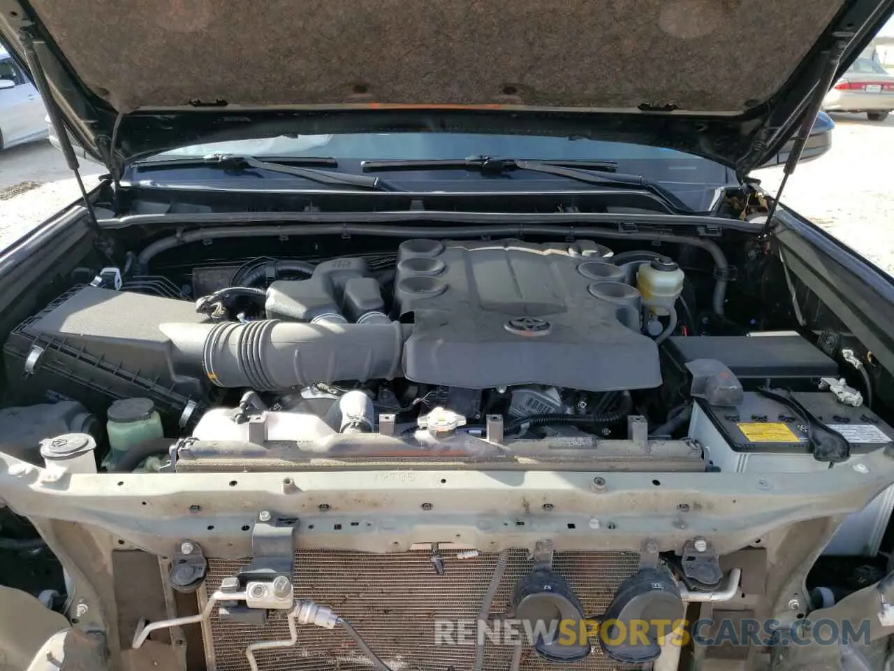 7 fotografías del automóvil dañado JTEZU5JR0K5203087 TOYOTA 4RUNNER 2019