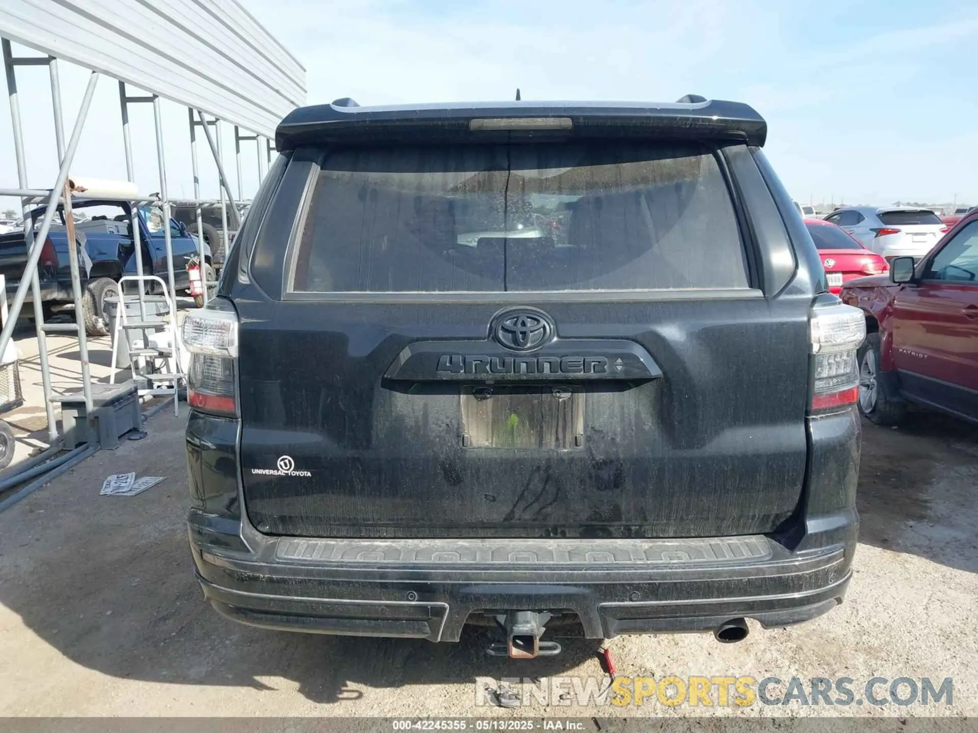 16 fotografías del automóvil dañado JTEZU5JR0K5210007 TOYOTA 4RUNNER 2019