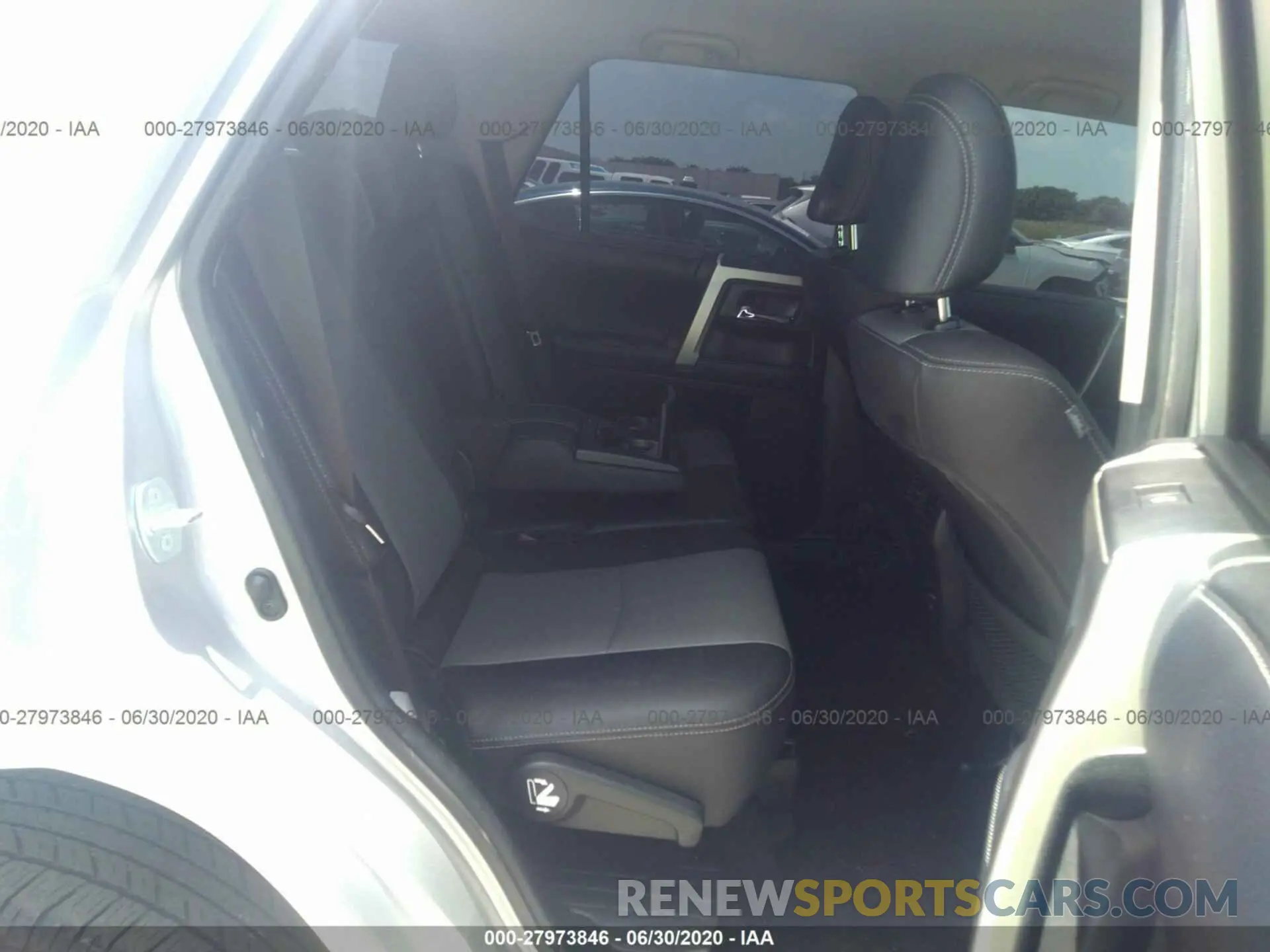 8 fotografías del automóvil dañado JTEZU5JR3K5193610 TOYOTA 4RUNNER 2019