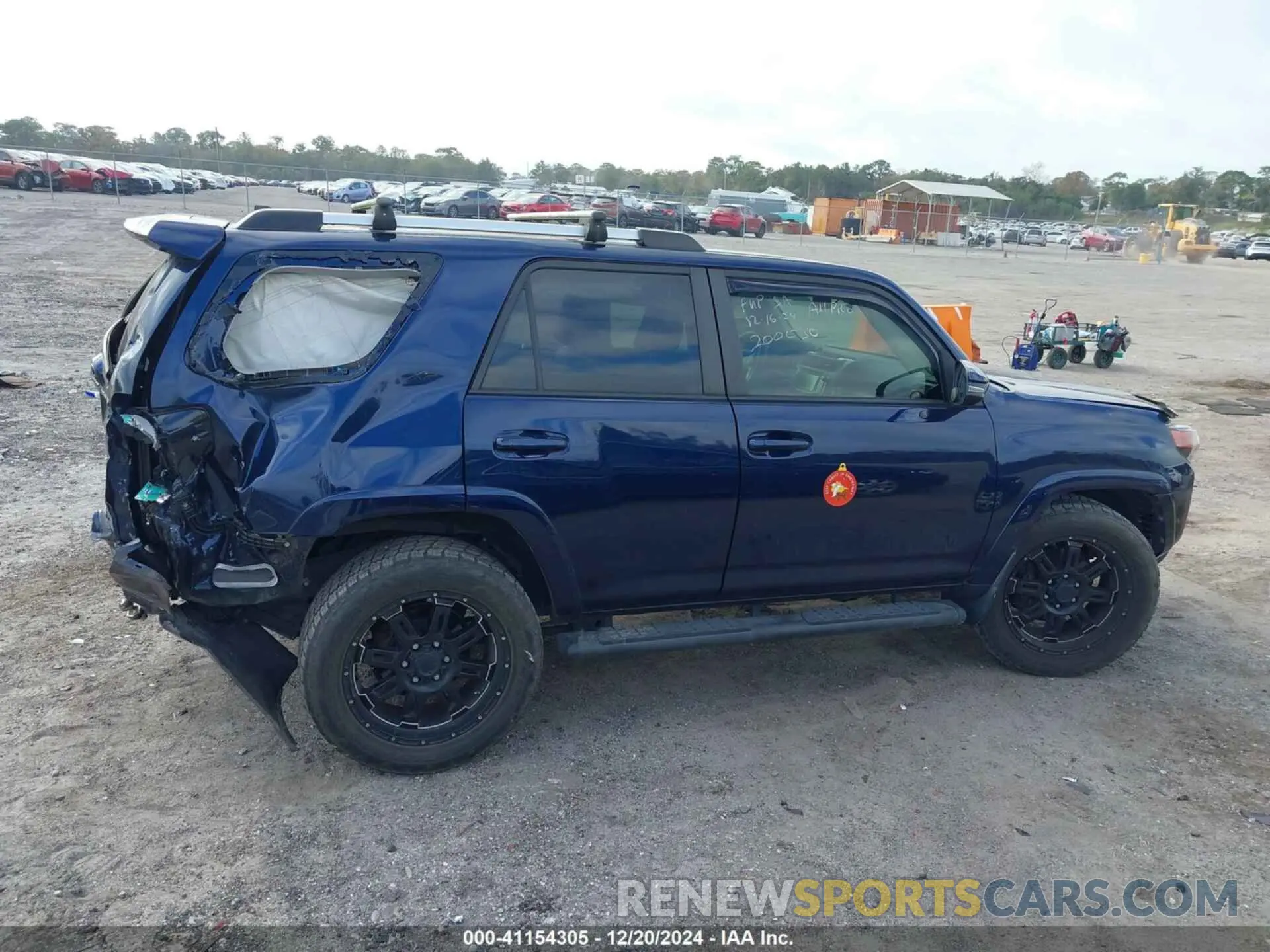 13 fotografías del automóvil dañado JTEZU5JR3K5200409 TOYOTA 4RUNNER 2019