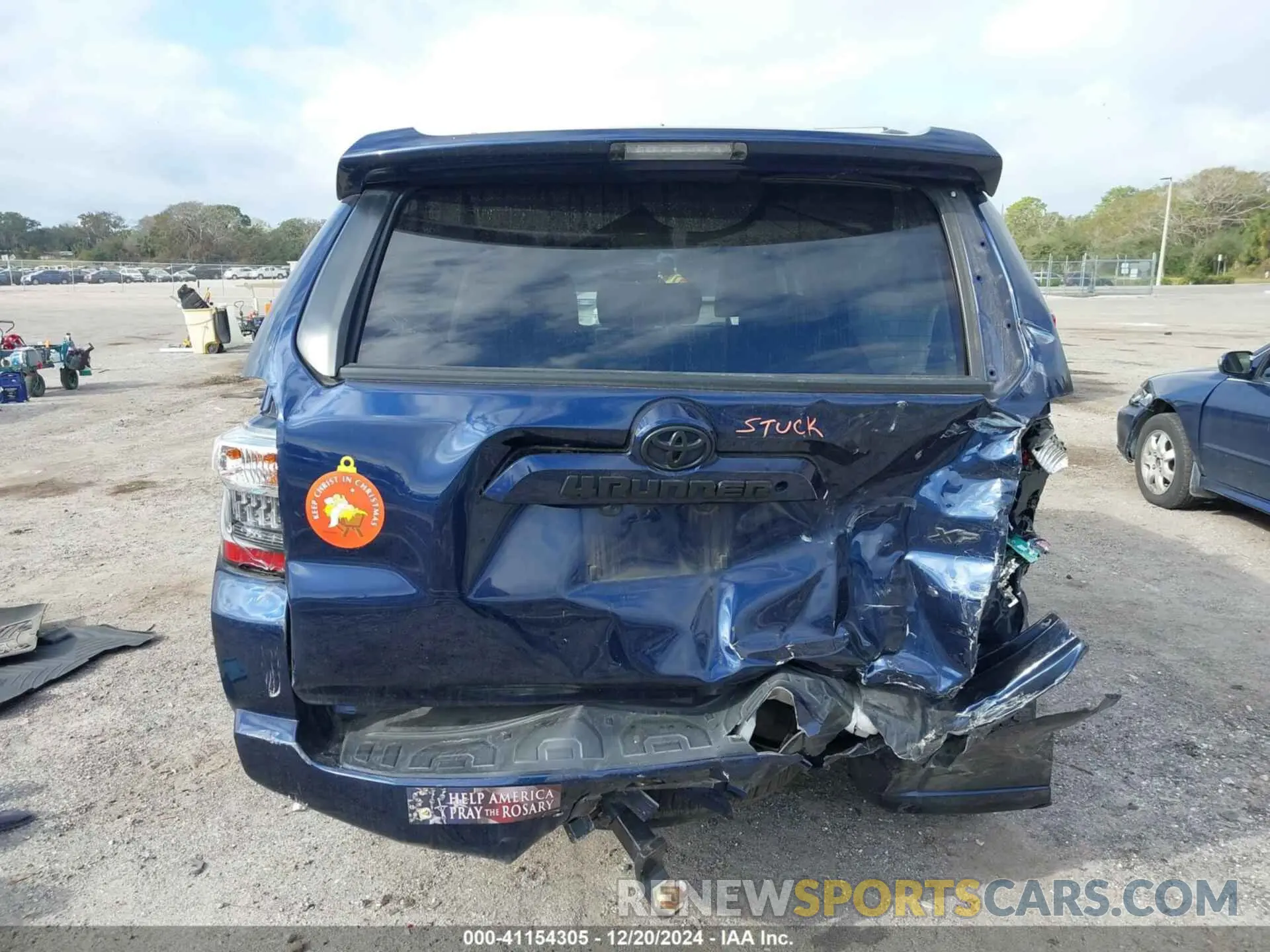 16 fotografías del automóvil dañado JTEZU5JR3K5200409 TOYOTA 4RUNNER 2019
