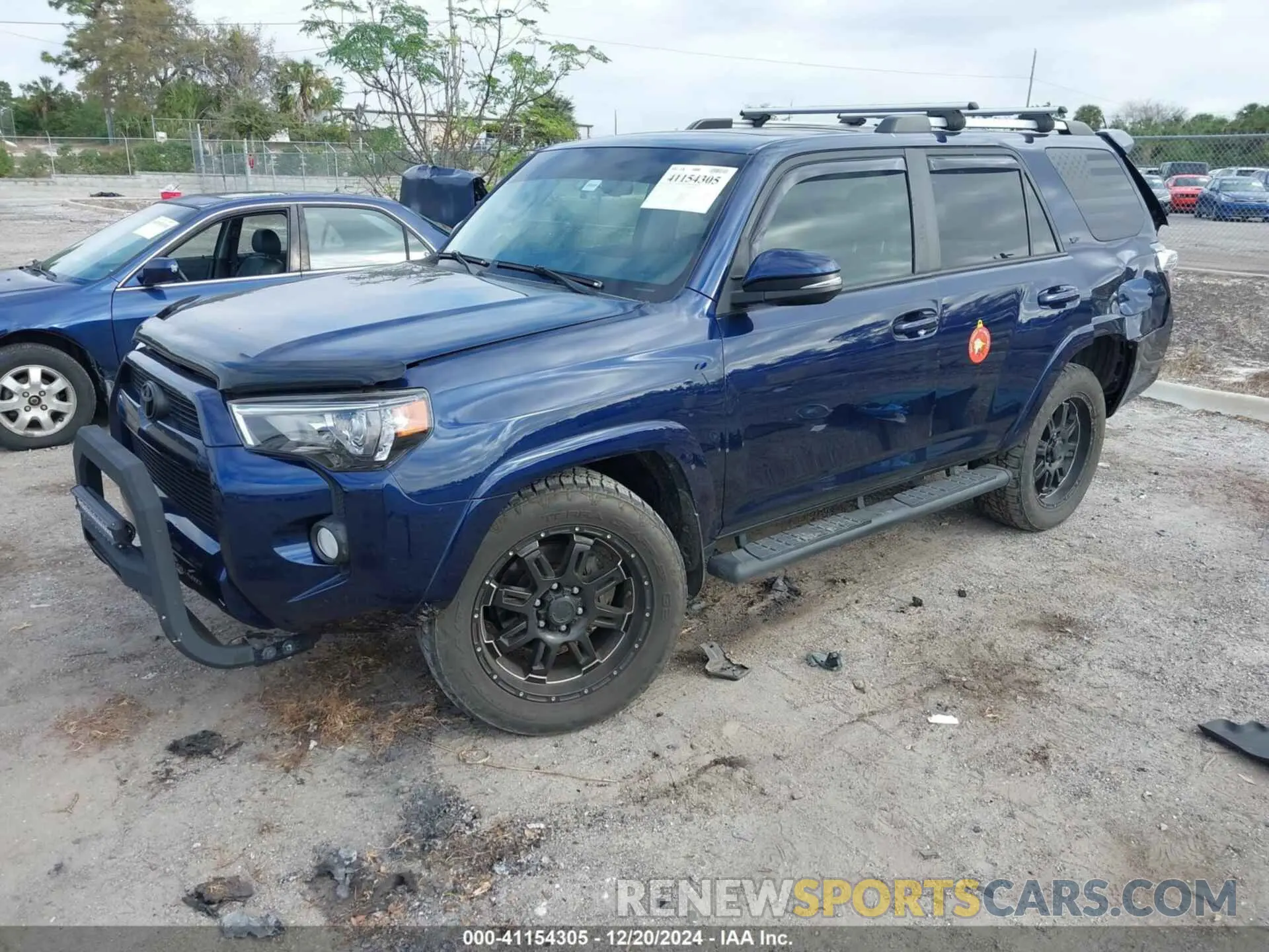 2 fotografías del automóvil dañado JTEZU5JR3K5200409 TOYOTA 4RUNNER 2019