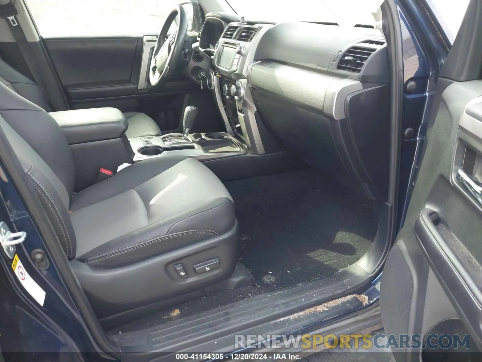 5 fotografías del automóvil dañado JTEZU5JR3K5200409 TOYOTA 4RUNNER 2019
