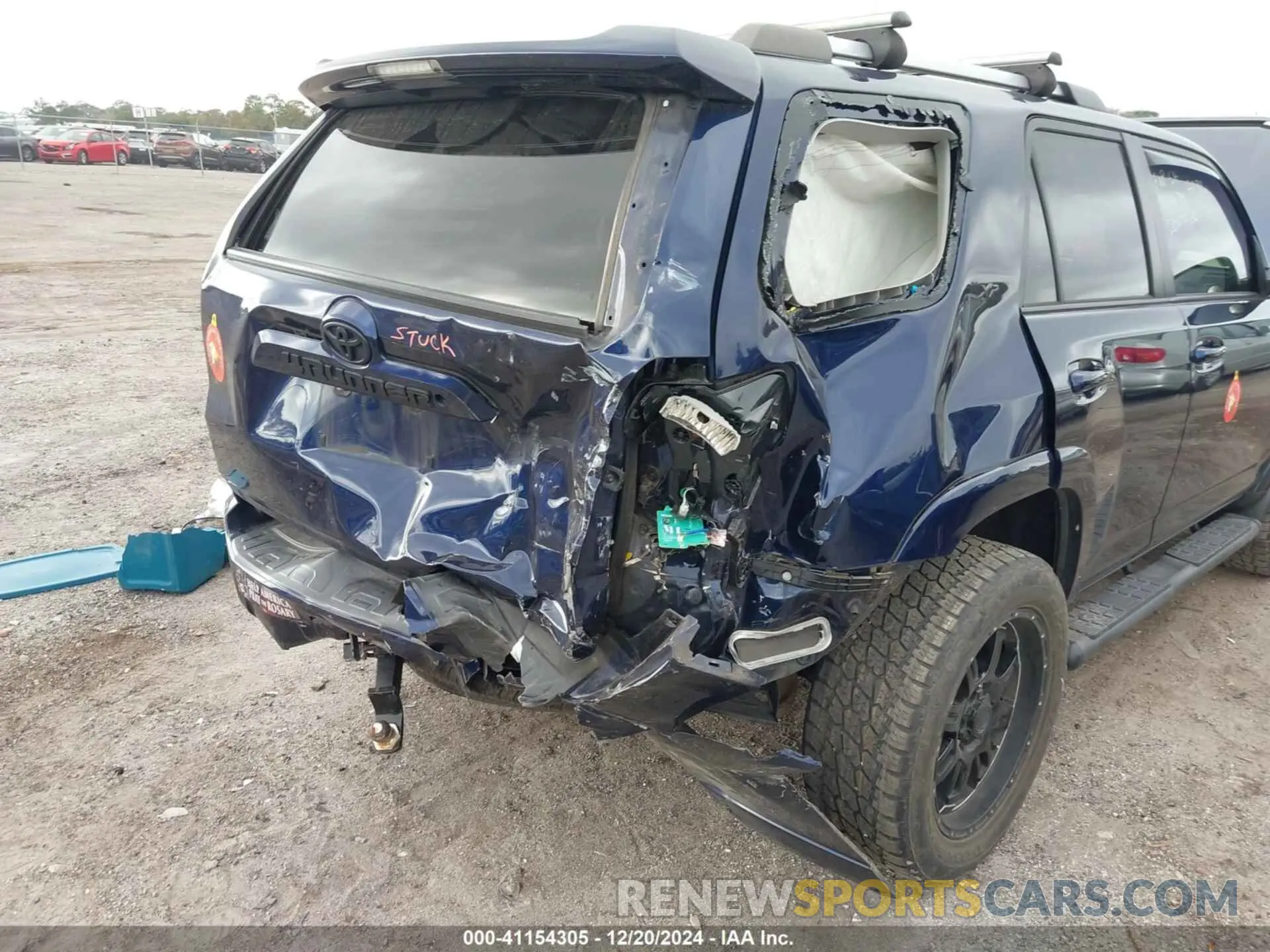 6 fotografías del automóvil dañado JTEZU5JR3K5200409 TOYOTA 4RUNNER 2019