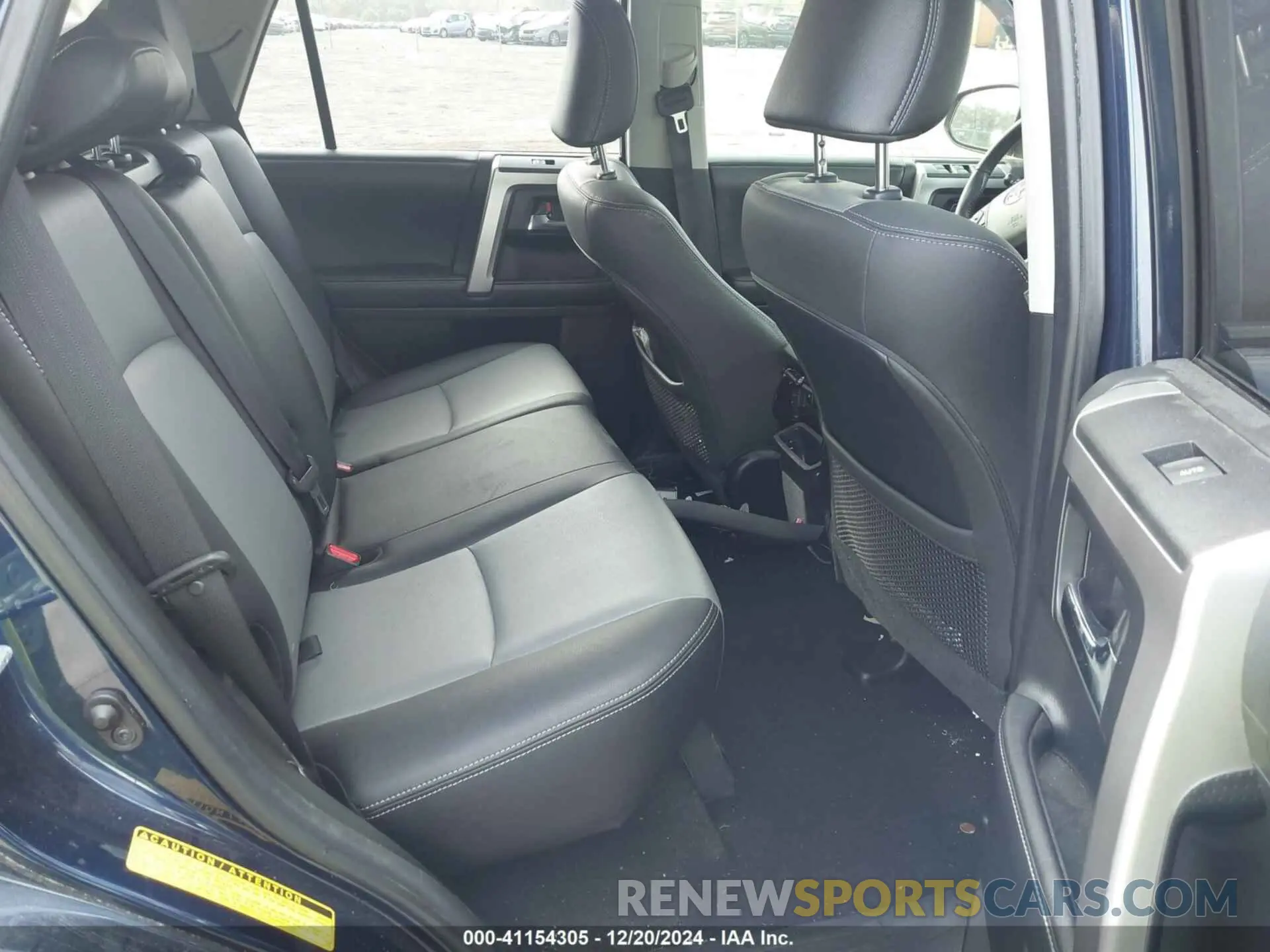 8 fotografías del automóvil dañado JTEZU5JR3K5200409 TOYOTA 4RUNNER 2019