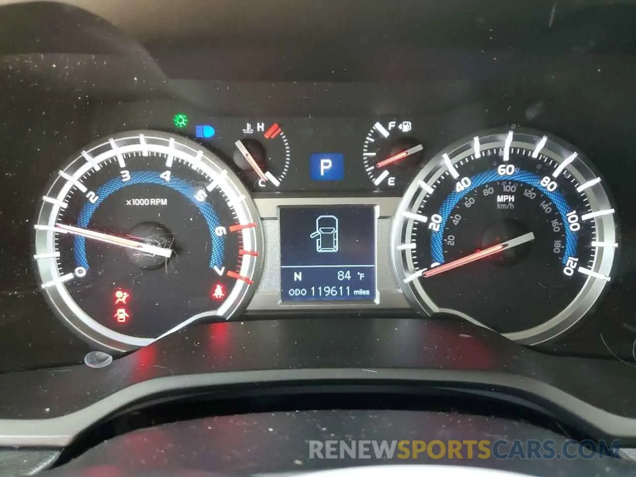 9 fotografías del automóvil dañado JTEZU5JR3K5210356 TOYOTA 4RUNNER 2019
