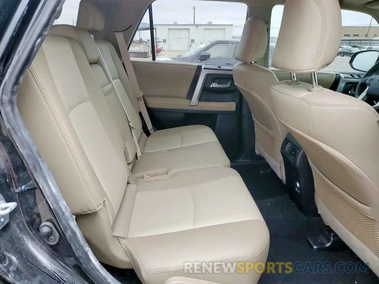 11 fotografías del automóvil dañado JTEZU5JR4K5210575 TOYOTA 4RUNNER 2019