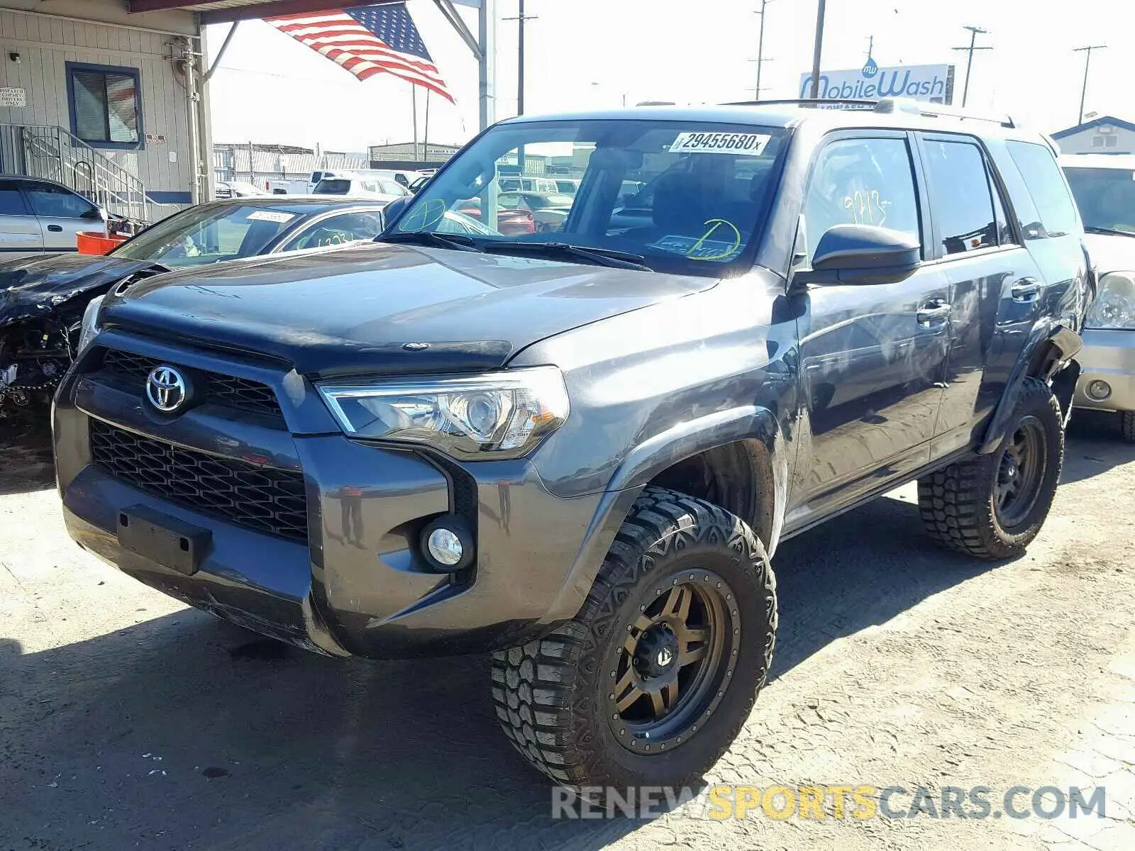 2 fotografías del automóvil dañado JTEZU5JR6K5198333 TOYOTA 4RUNNER 2019