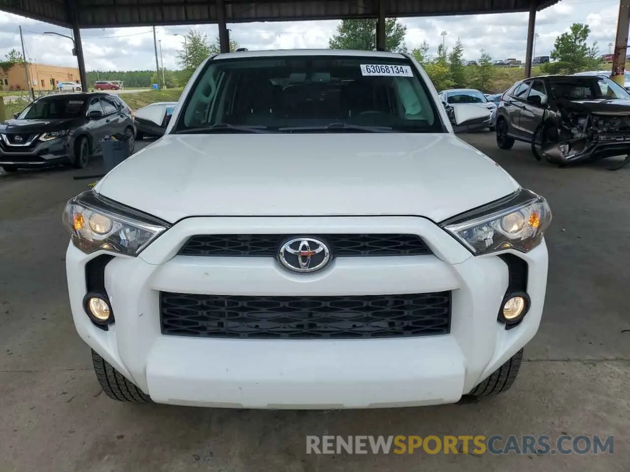 5 fotografías del automóvil dañado JTEZU5JR6K5209587 TOYOTA 4RUNNER 2019