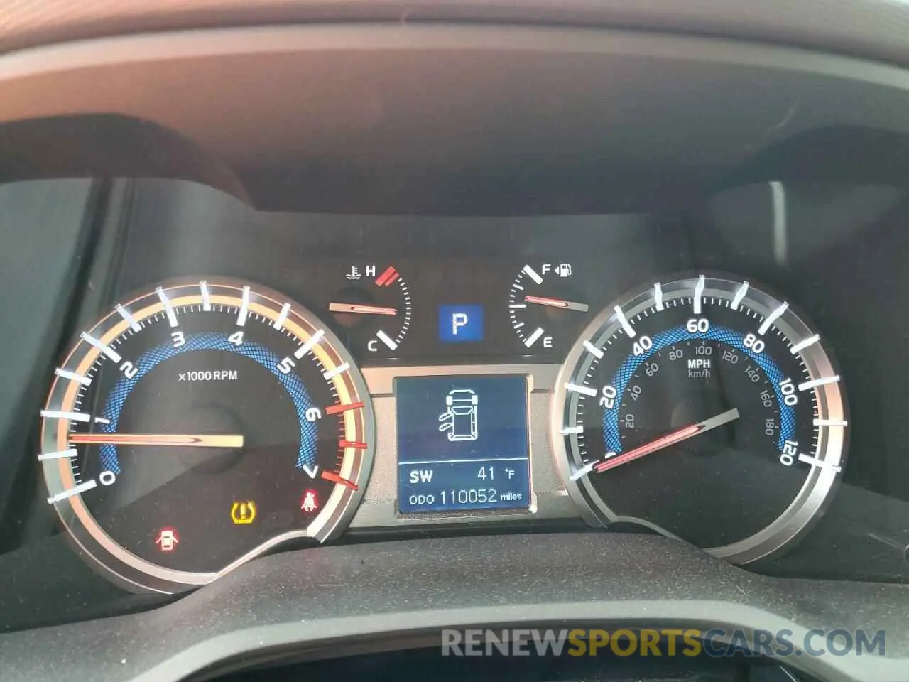 9 fotografías del automóvil dañado JTEZU5JR7K5202258 TOYOTA 4RUNNER 2019