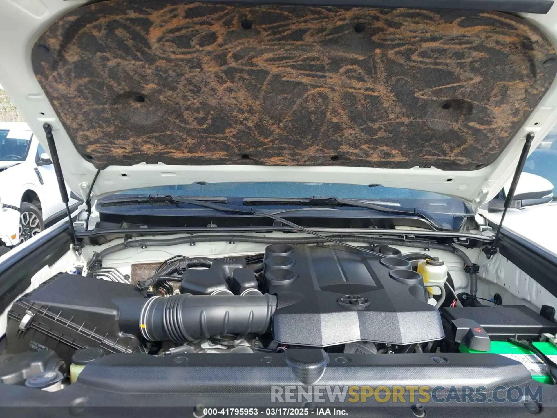 10 fotografías del automóvil dañado JTEZU5JR8K5198107 TOYOTA 4RUNNER 2019