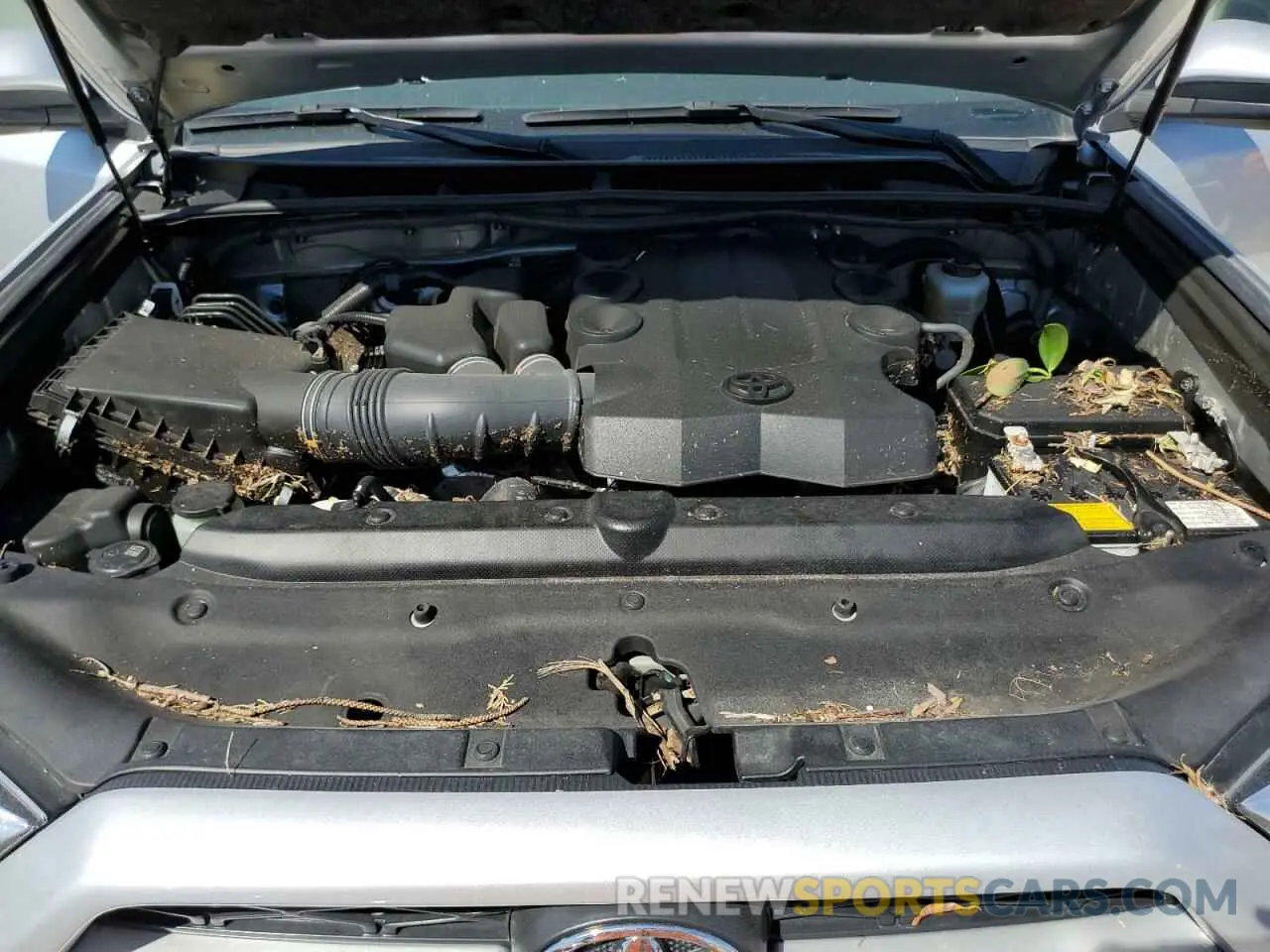 7 fotografías del automóvil dañado JTEZU5JR8K5207713 TOYOTA 4RUNNER 2019