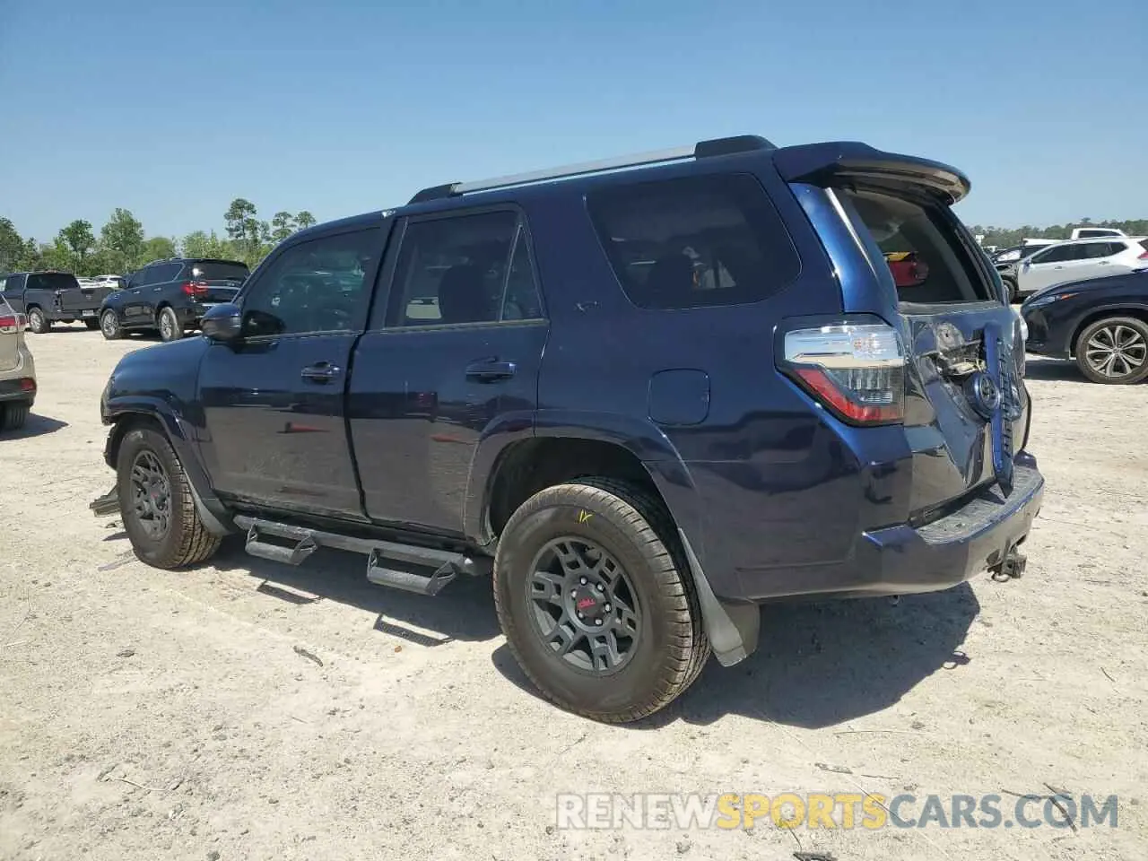 2 fotografías del automóvil dañado JTEZU5JR8K5210109 TOYOTA 4RUNNER 2019