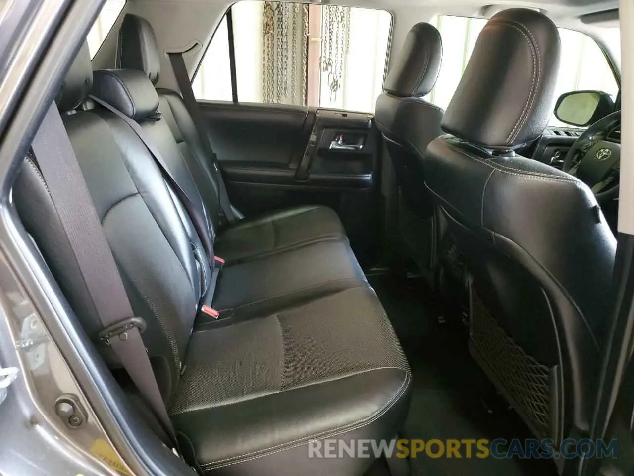 11 fotografías del automóvil dañado JTEZU5JR9K5204433 TOYOTA 4RUNNER 2019