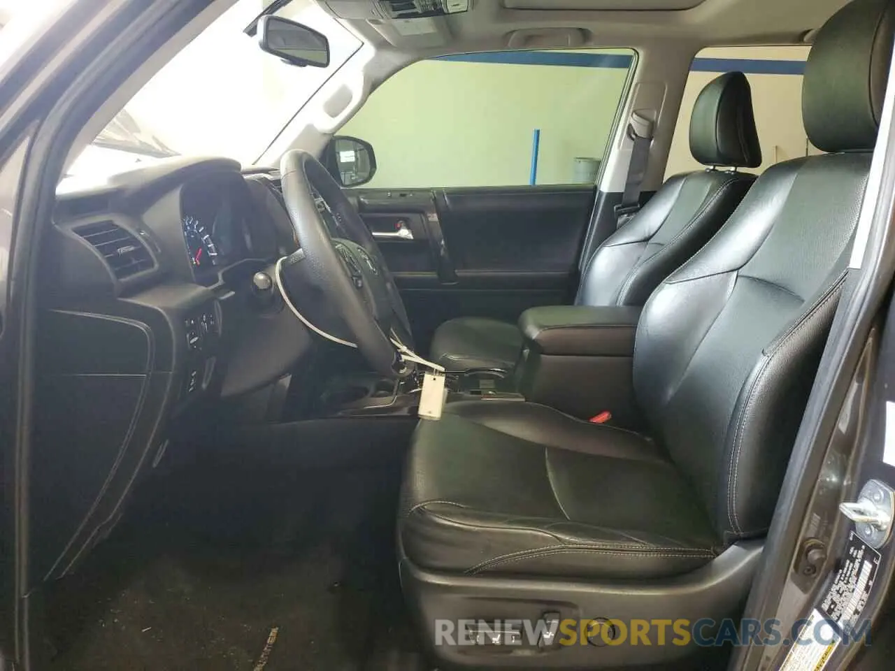 7 fotografías del automóvil dañado JTEZU5JR9K5204433 TOYOTA 4RUNNER 2019