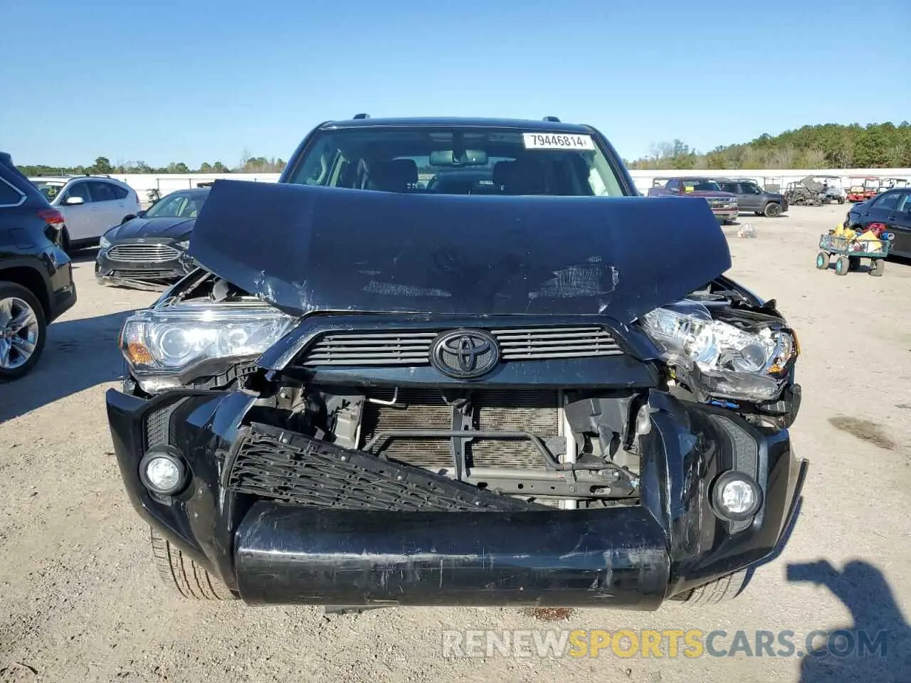 5 fotografías del automóvil dañado JTEZU5JR9K5206764 TOYOTA 4RUNNER 2019