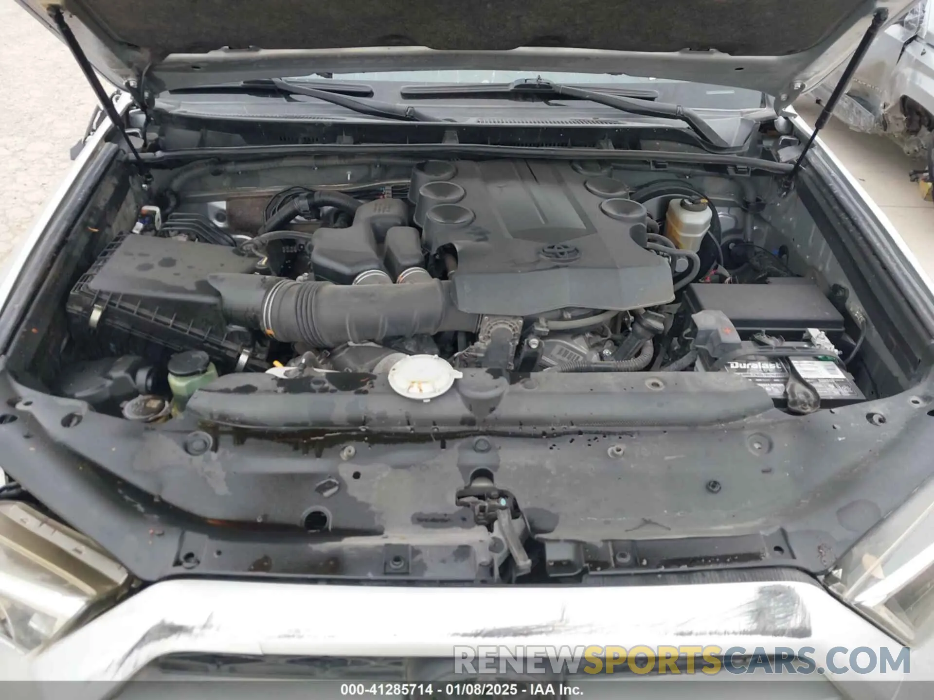 10 fotografías del automóvil dañado JTEZU5JRXK5206675 TOYOTA 4RUNNER 2019