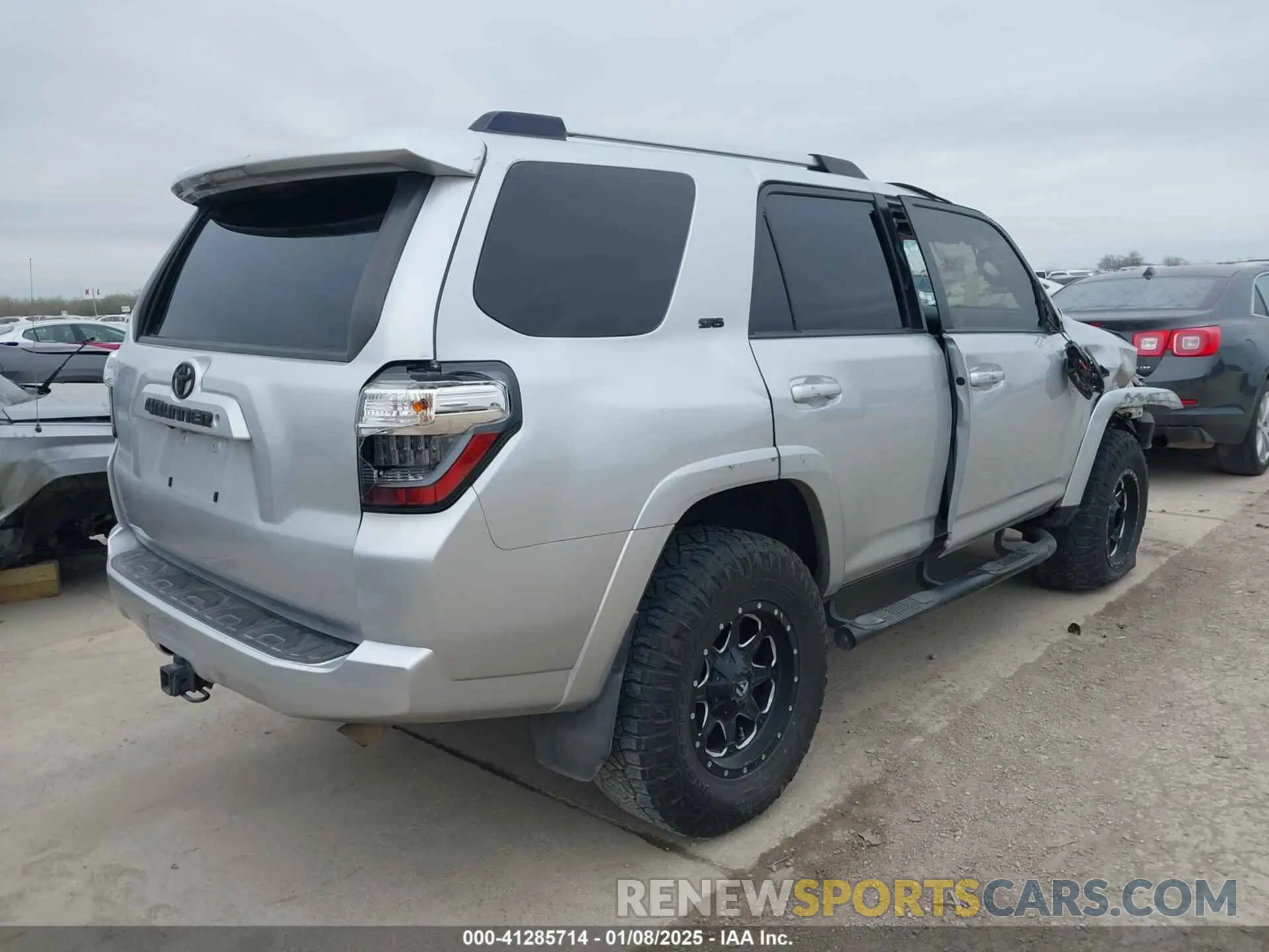 4 fotografías del automóvil dañado JTEZU5JRXK5206675 TOYOTA 4RUNNER 2019