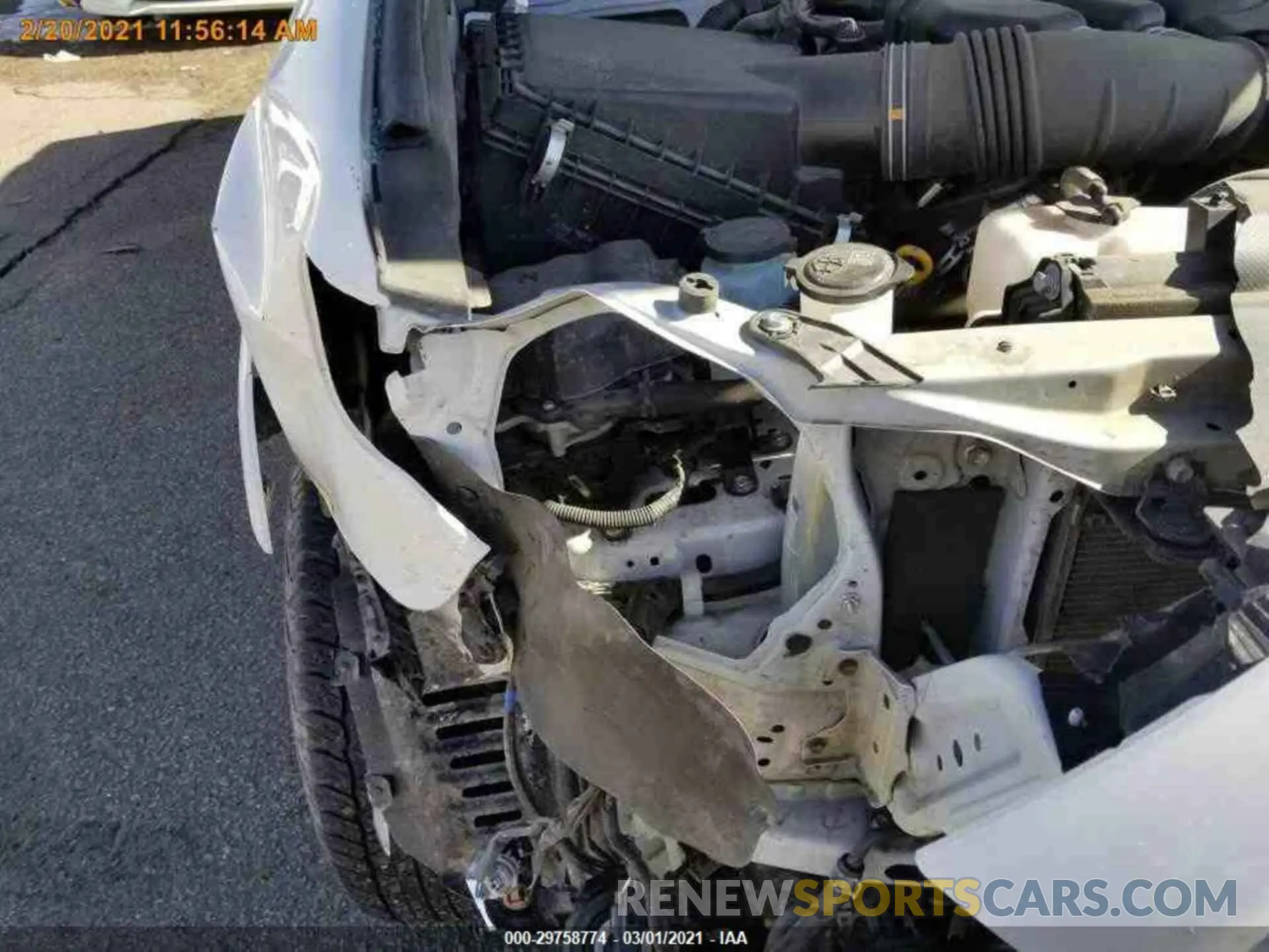 16 fotografías del automóvil dañado JTEBU5JR0L5789700 TOYOTA 4RUNNER 2020