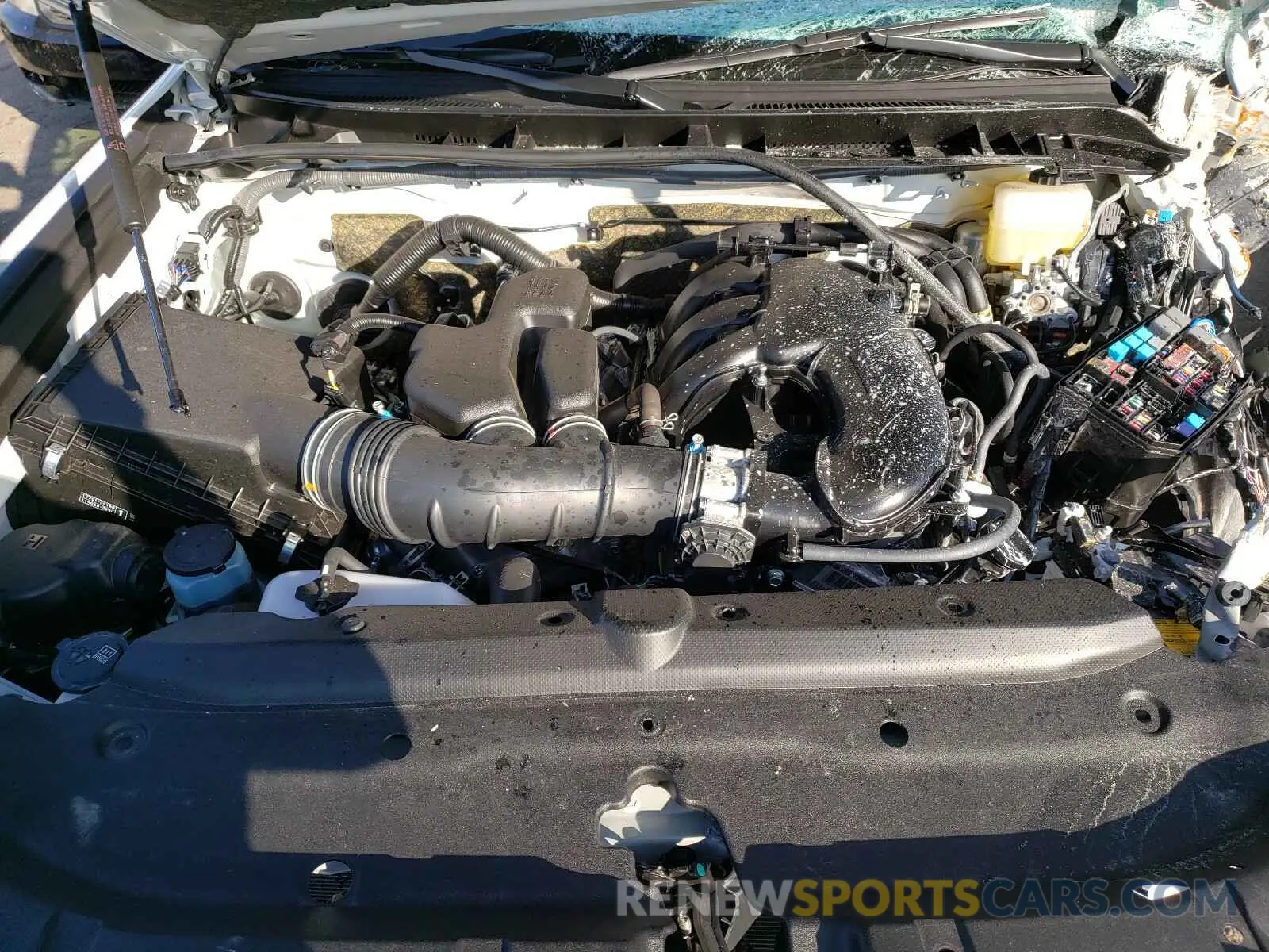 7 fotografías del automóvil dañado JTEBU5JR0L5827541 TOYOTA 4RUNNER 2020