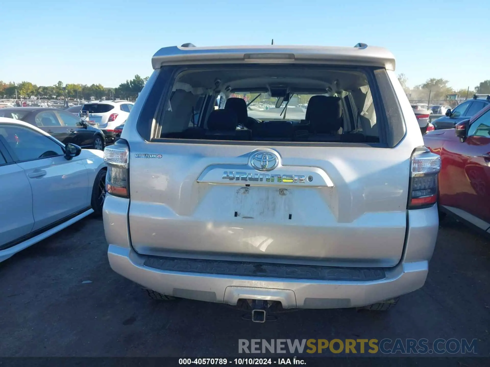 17 fotografías del automóvil dañado JTEBU5JR1L5744748 TOYOTA 4RUNNER 2020