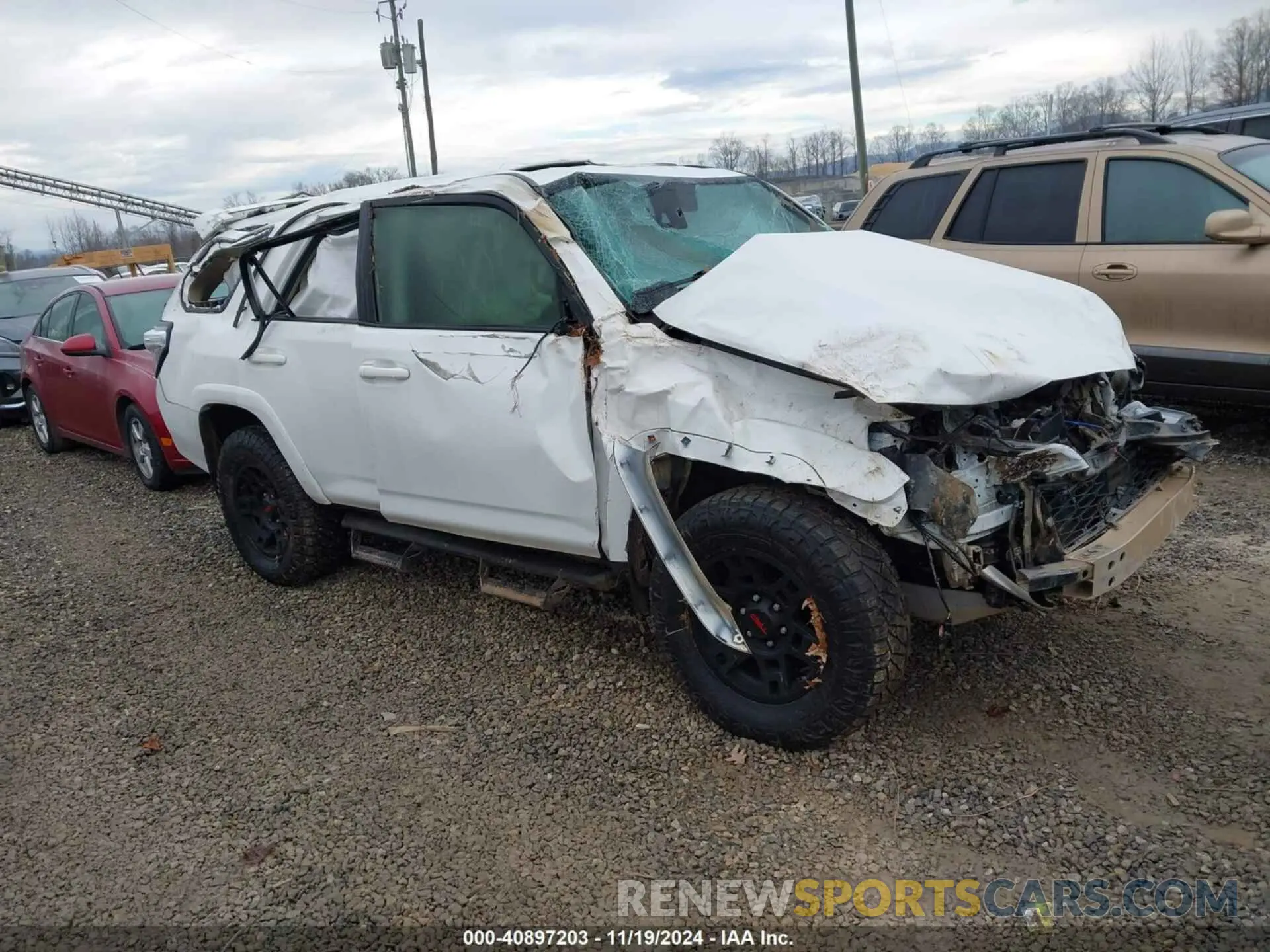 1 fotografías del automóvil dañado JTEBU5JR1L5761159 TOYOTA 4RUNNER 2020