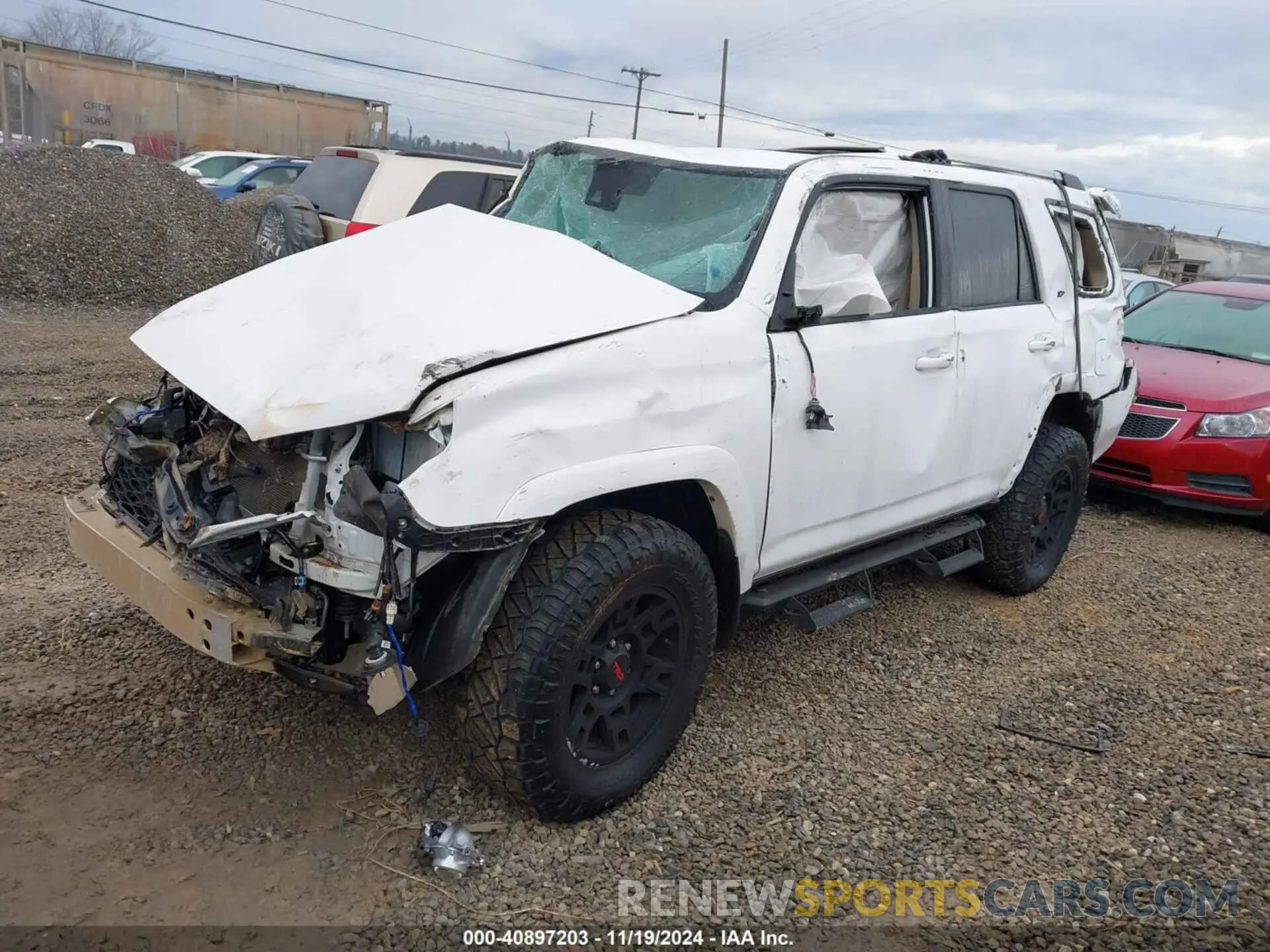 2 fotografías del automóvil dañado JTEBU5JR1L5761159 TOYOTA 4RUNNER 2020