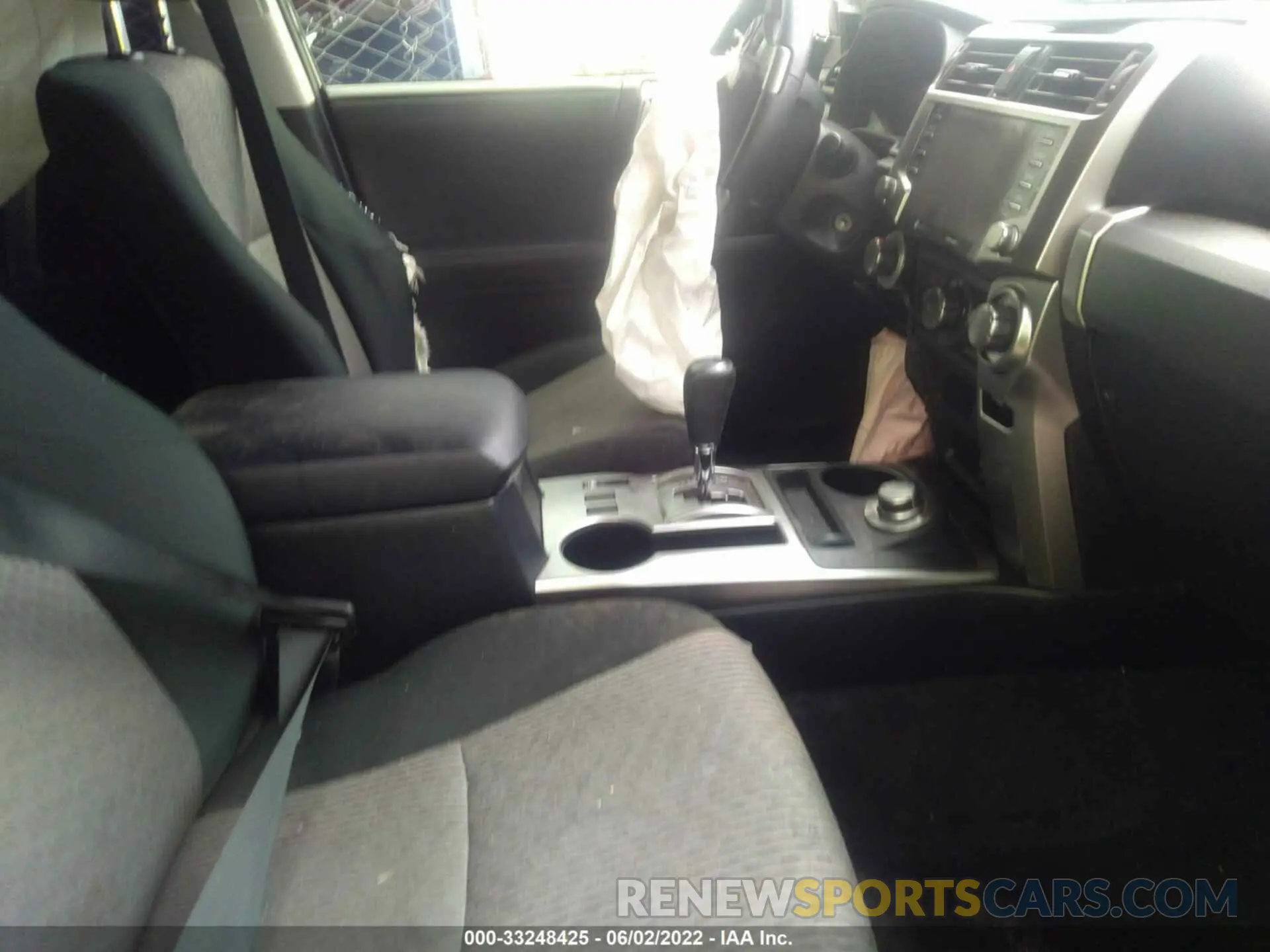 5 fotografías del automóvil dañado JTEBU5JR1L5772985 TOYOTA 4RUNNER 2020