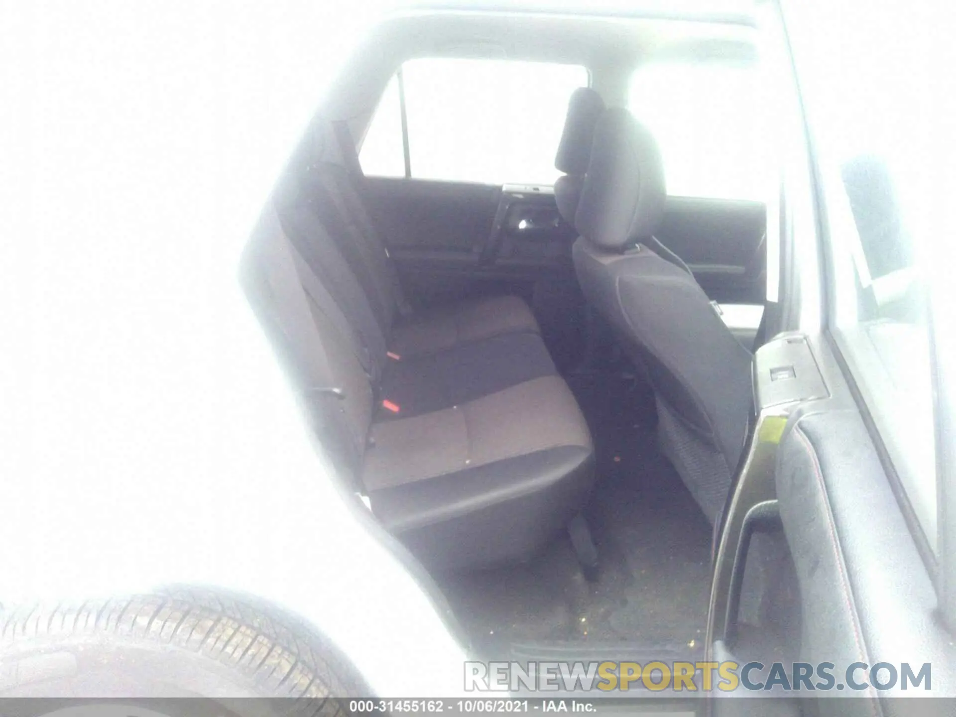 8 fotografías del automóvil dañado JTEBU5JR1L5785347 TOYOTA 4RUNNER 2020