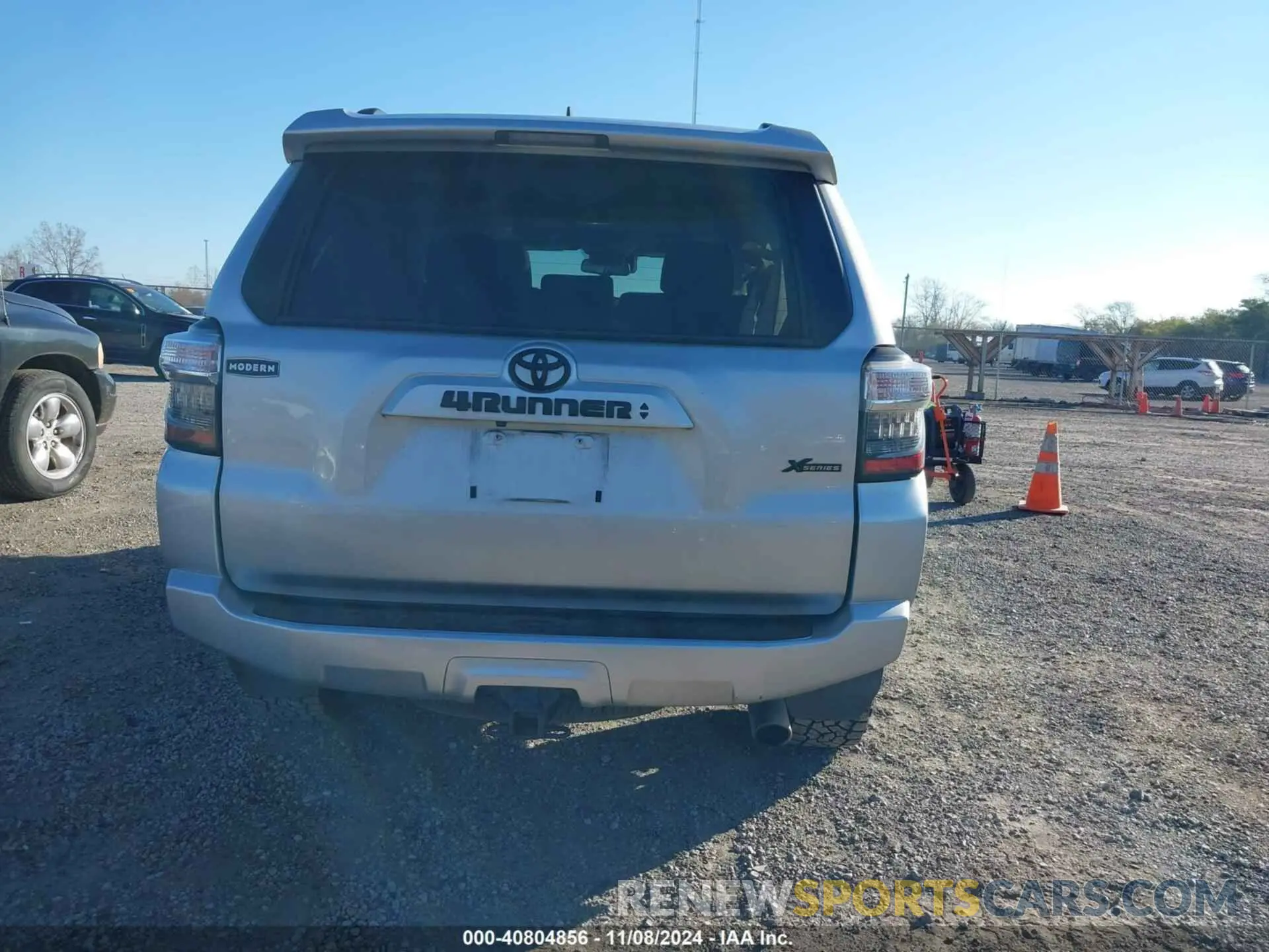 17 fotografías del automóvil dañado JTEBU5JR1L5790810 TOYOTA 4RUNNER 2020