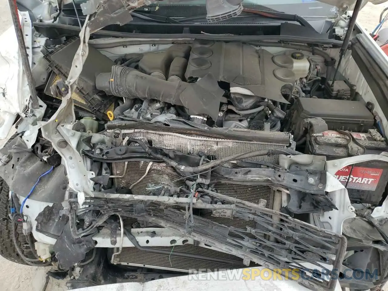 12 fotografías del automóvil dañado JTEBU5JR1L5801949 TOYOTA 4RUNNER 2020
