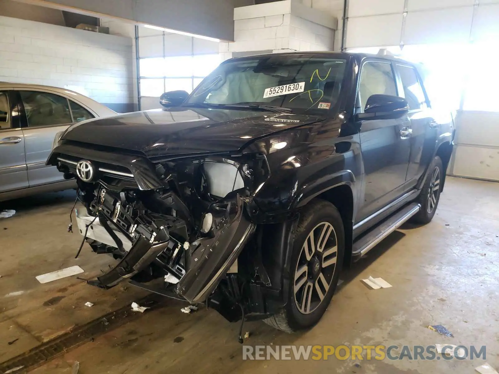 2 fotografías del automóvil dañado JTEBU5JR2L5804570 TOYOTA 4RUNNER 2020