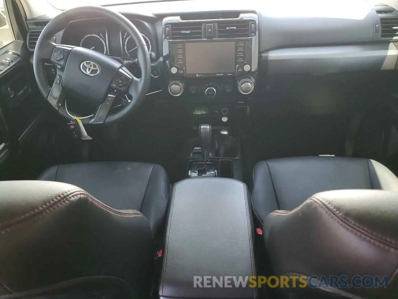 8 fotografías del automóvil dañado JTEBU5JR2L5808313 TOYOTA 4RUNNER 2020