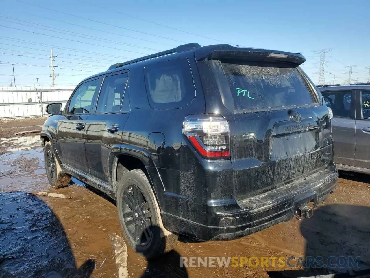 2 fotografías del automóvil dañado JTEBU5JR3L5752172 TOYOTA 4RUNNER 2020