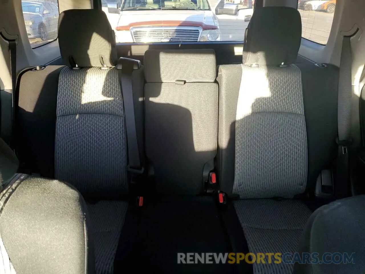 10 fotografías del automóvil dañado JTEBU5JR3L5756481 TOYOTA 4RUNNER 2020
