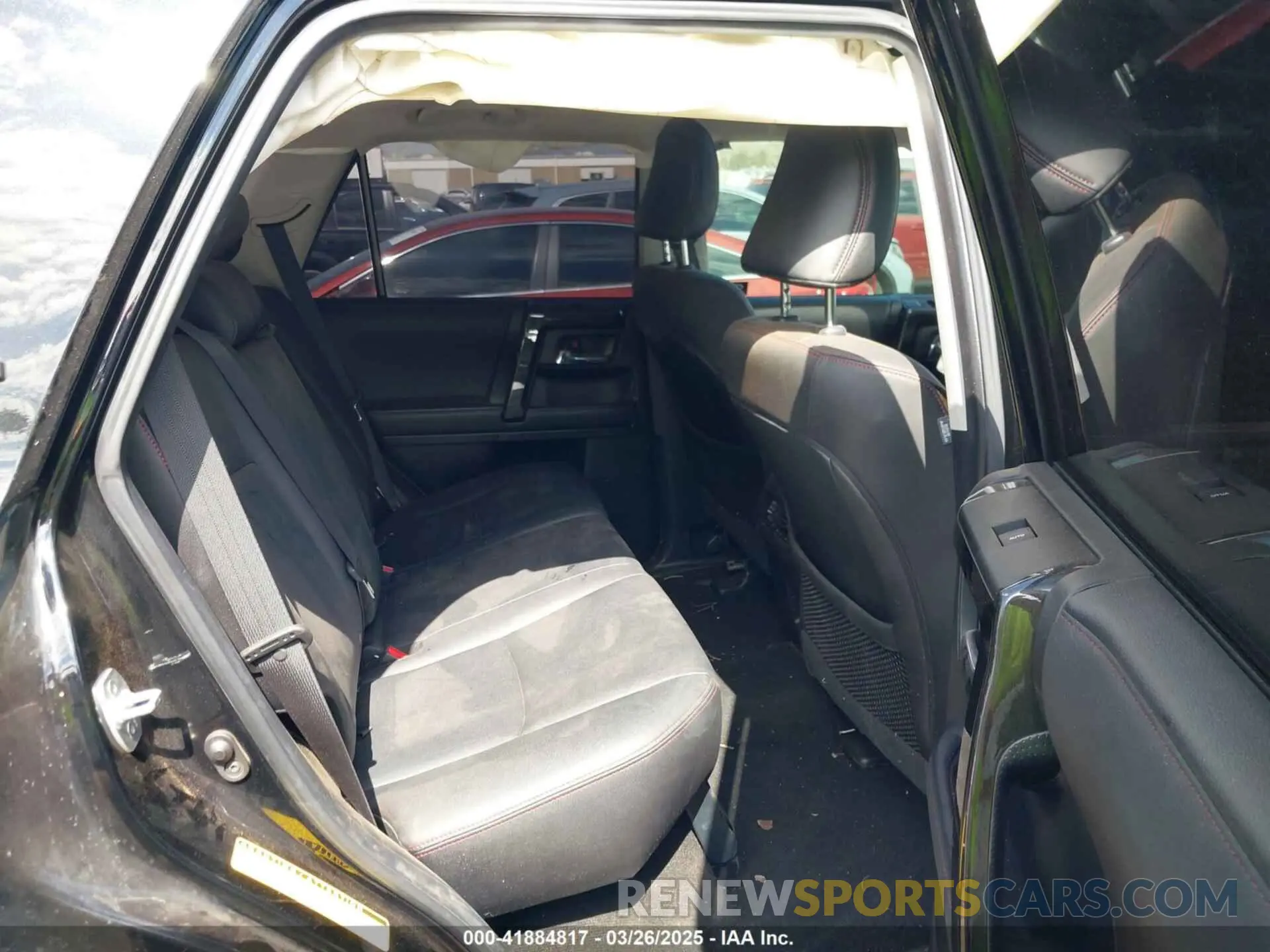 8 fotografías del automóvil dañado JTEBU5JR3L5759445 TOYOTA 4RUNNER 2020