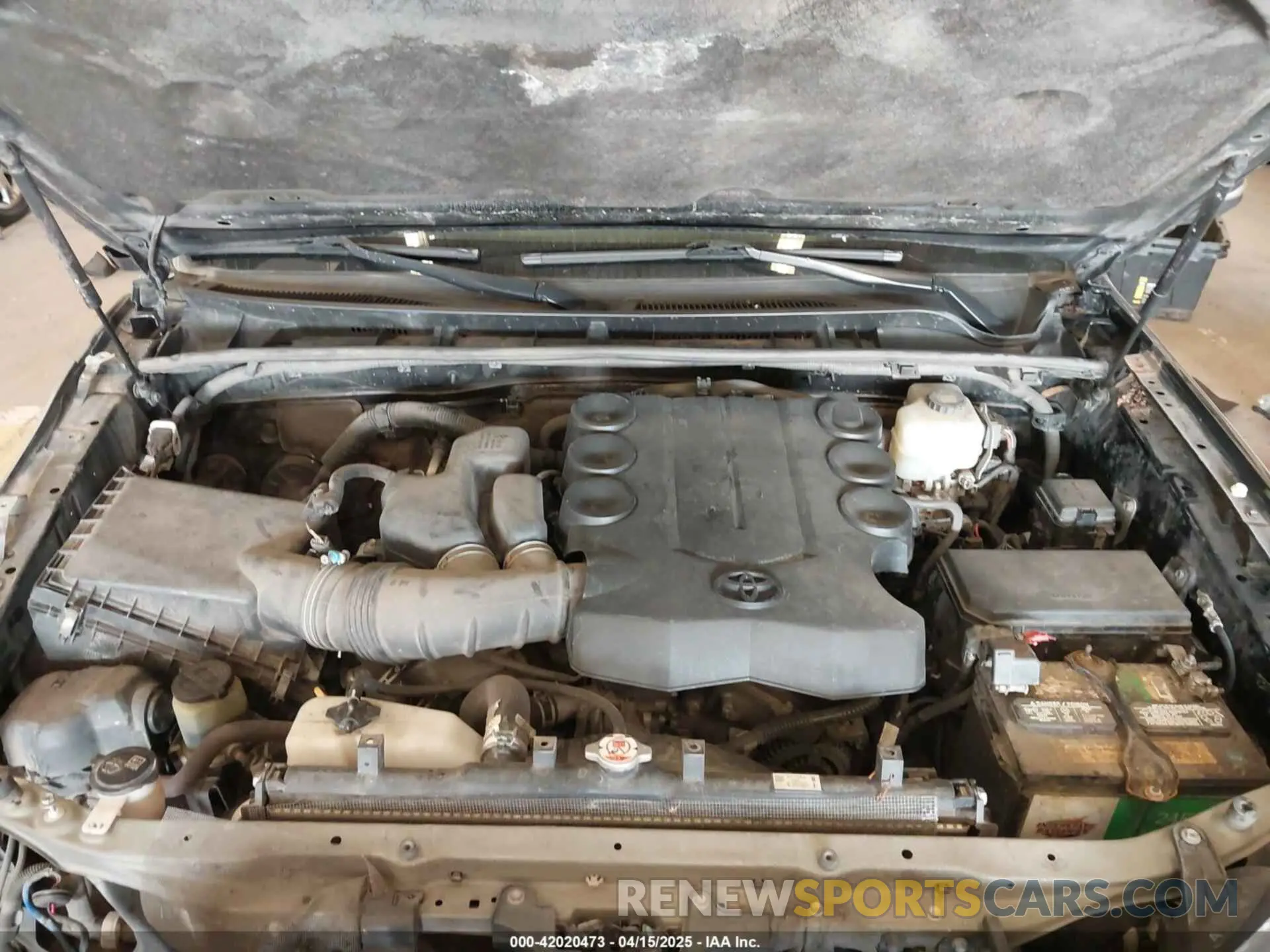 10 fotografías del automóvil dañado JTEBU5JR3L5768050 TOYOTA 4RUNNER 2020