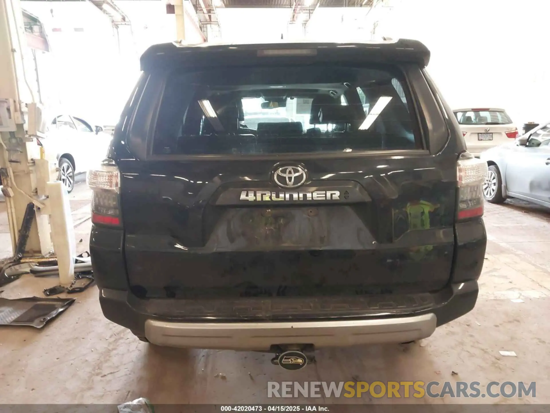 17 fotografías del automóvil dañado JTEBU5JR3L5768050 TOYOTA 4RUNNER 2020