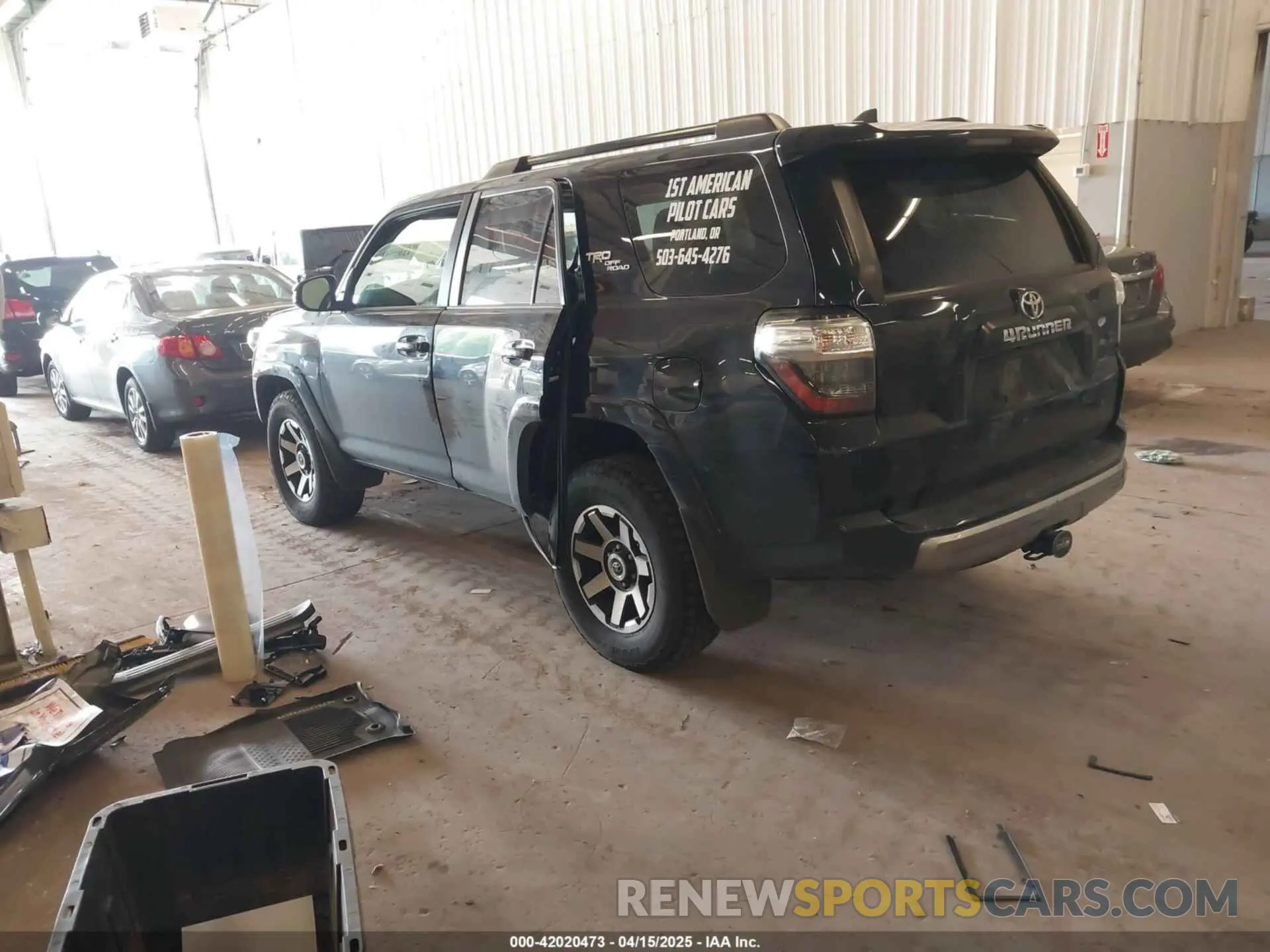3 fotografías del automóvil dañado JTEBU5JR3L5768050 TOYOTA 4RUNNER 2020