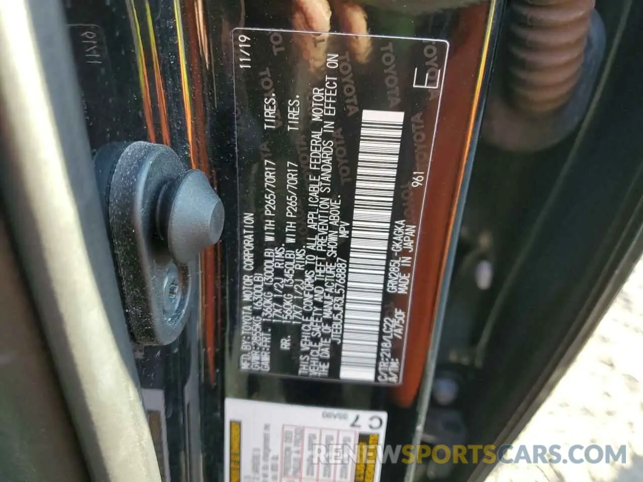 13 fotografías del automóvil dañado JTEBU5JR3L5768887 TOYOTA 4RUNNER 2020