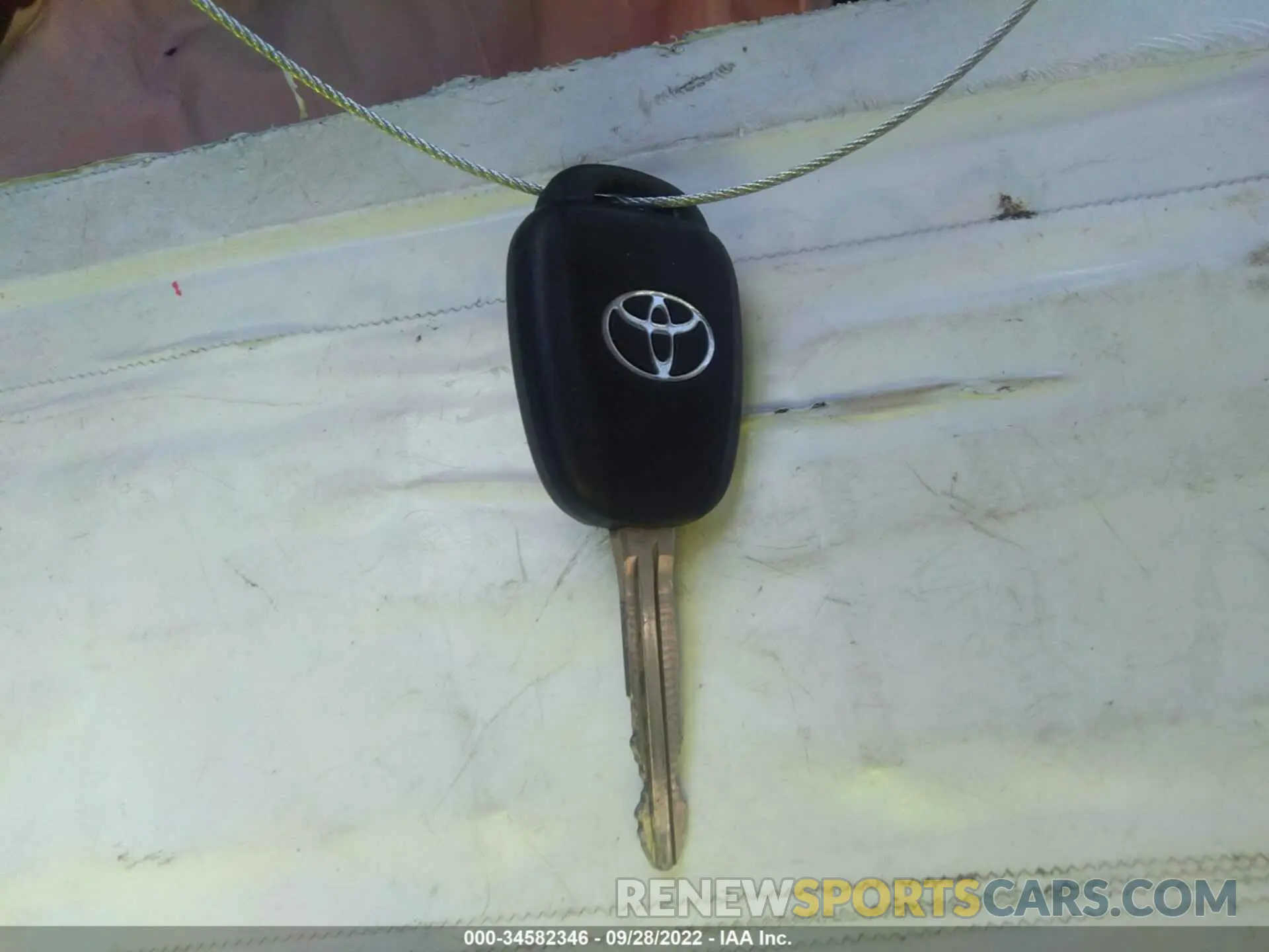 11 fotografías del automóvil dañado JTEBU5JR3L5791070 TOYOTA 4RUNNER 2020