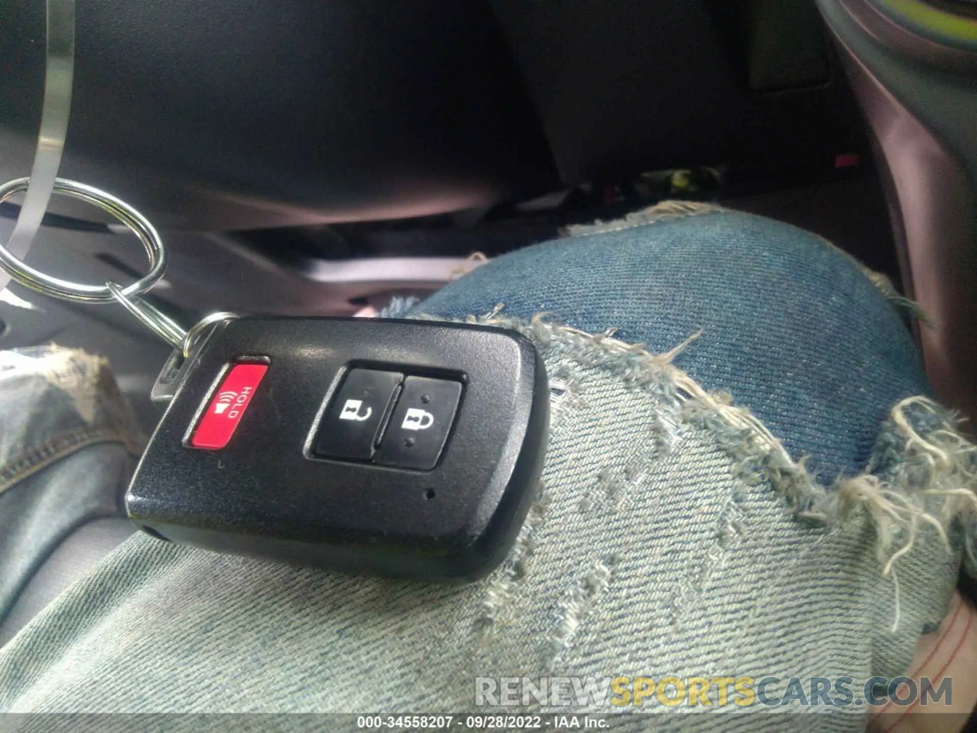 11 fotografías del automóvil dañado JTEBU5JR3L5798522 TOYOTA 4RUNNER 2020