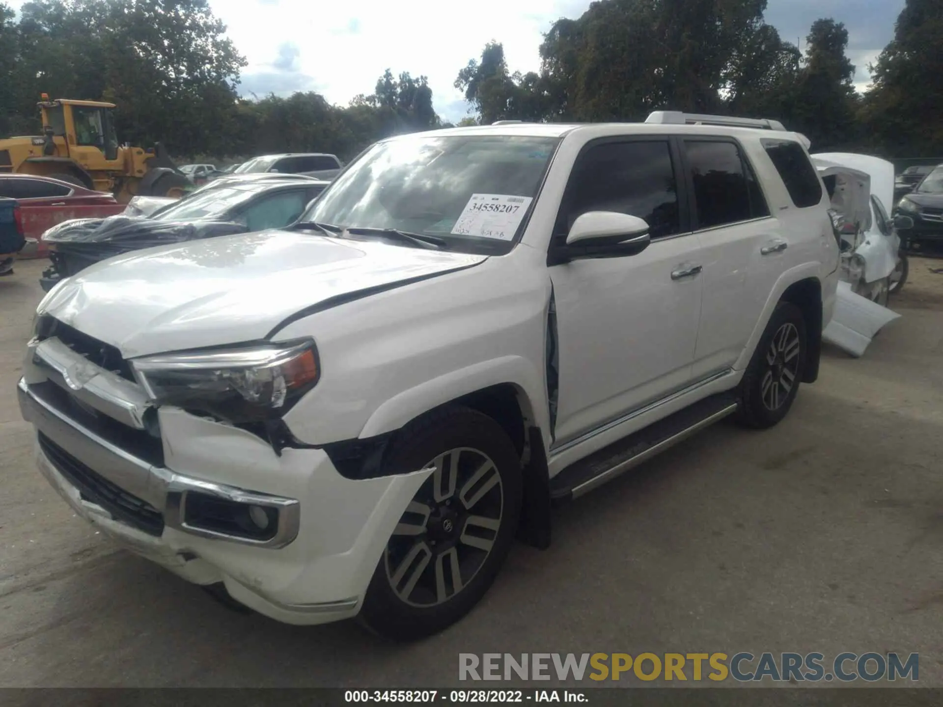 2 fotografías del automóvil dañado JTEBU5JR3L5798522 TOYOTA 4RUNNER 2020