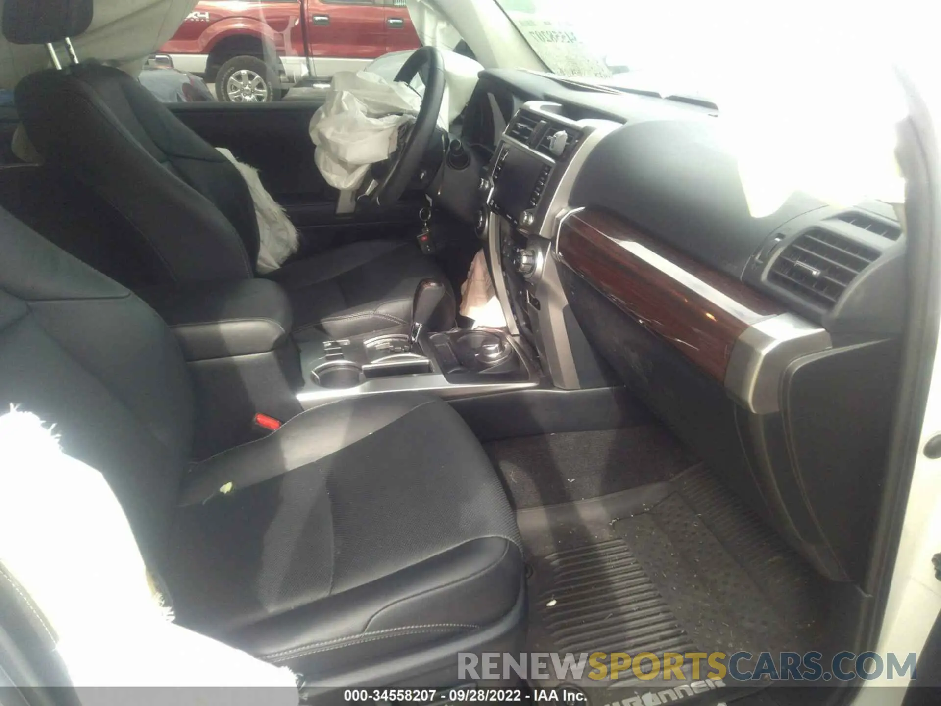 5 fotografías del automóvil dañado JTEBU5JR3L5798522 TOYOTA 4RUNNER 2020