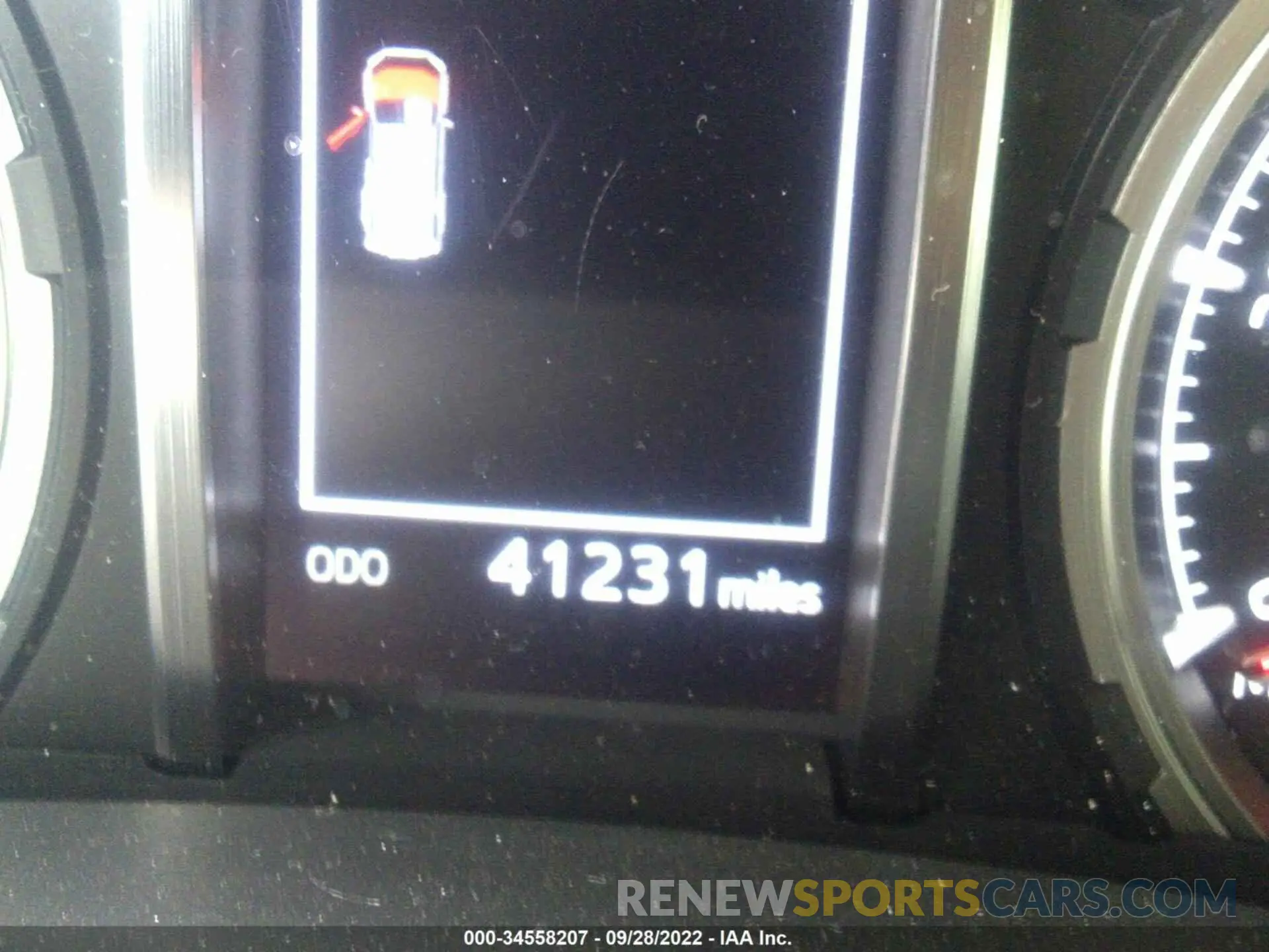 7 fotografías del automóvil dañado JTEBU5JR3L5798522 TOYOTA 4RUNNER 2020