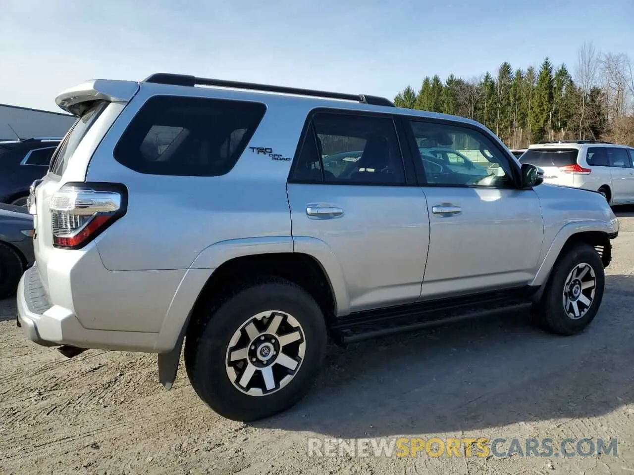 3 fotografías del automóvil dañado JTEBU5JR3L5805114 TOYOTA 4RUNNER 2020