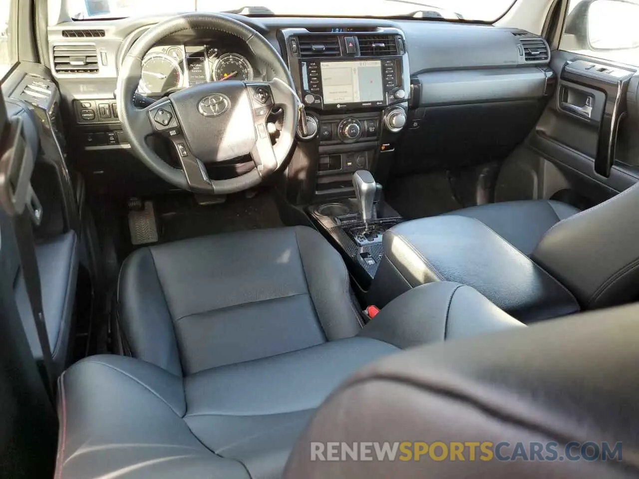 8 fotografías del automóvil dañado JTEBU5JR3L5805114 TOYOTA 4RUNNER 2020