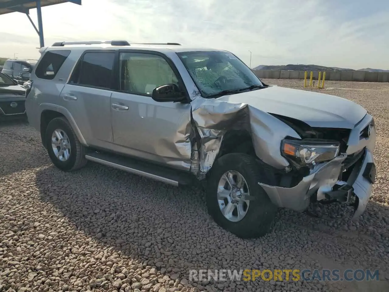 4 fotografías del automóvil dañado JTEBU5JR3L5806005 TOYOTA 4RUNNER 2020